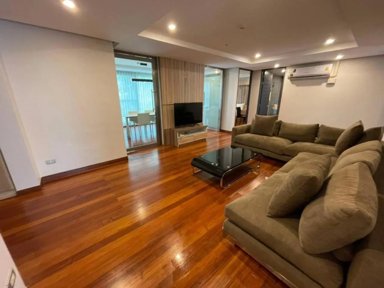 ViVi Avenue Thonglor