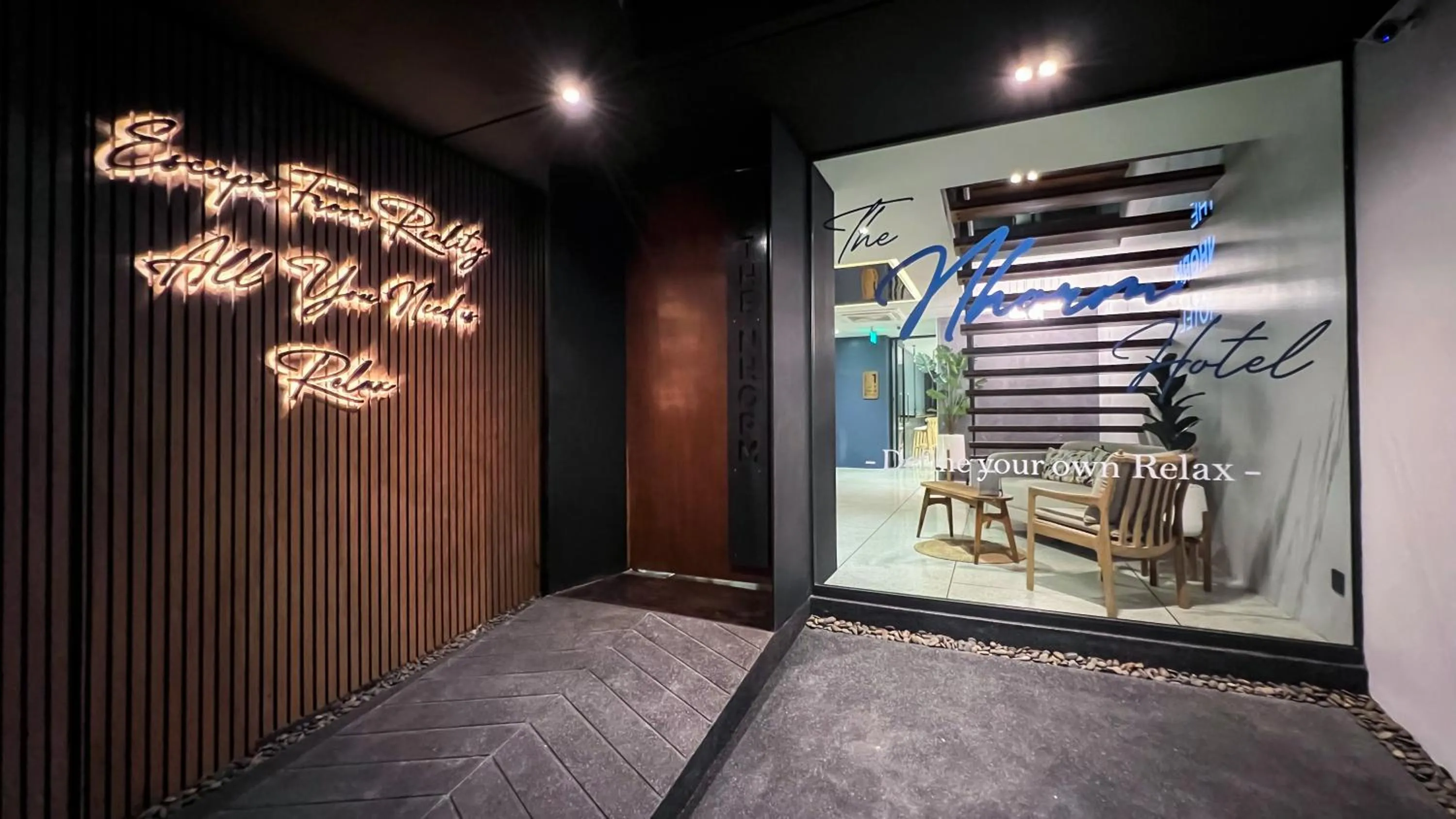 Property building in The Nhorm Hotel Ratchada