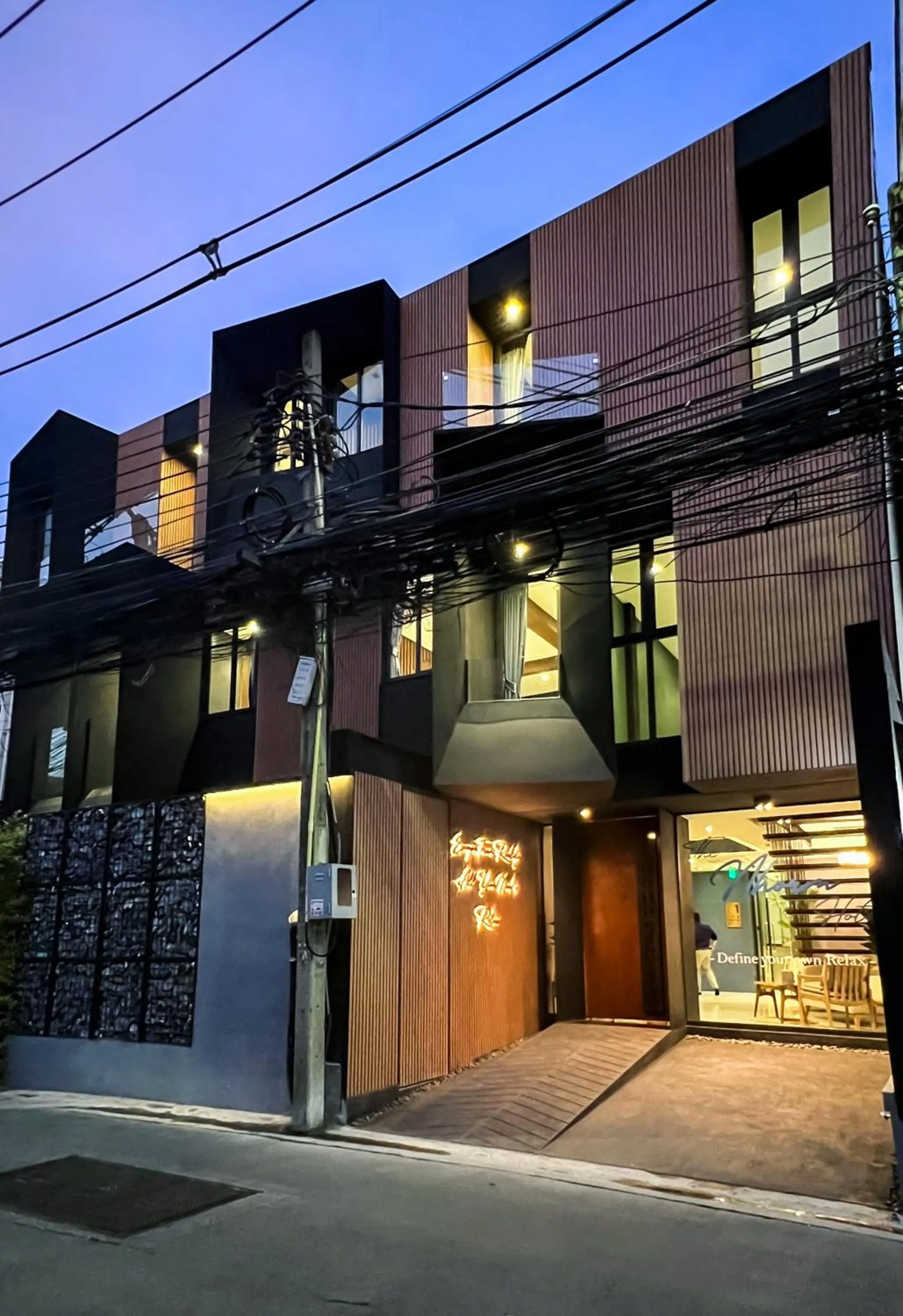 Property building in The Nhorm Hotel Ratchada