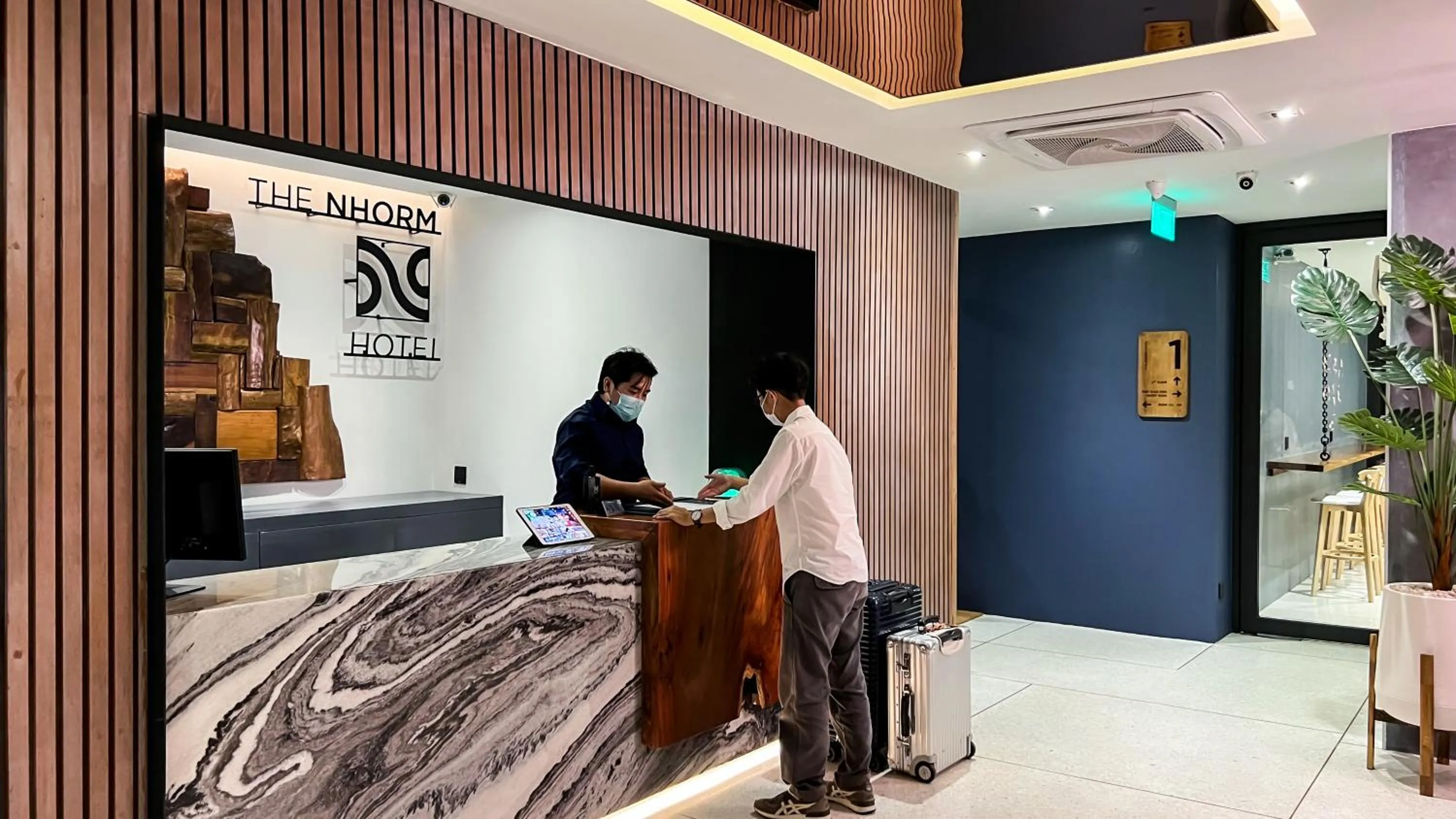 Property building in The Nhorm Hotel Ratchada