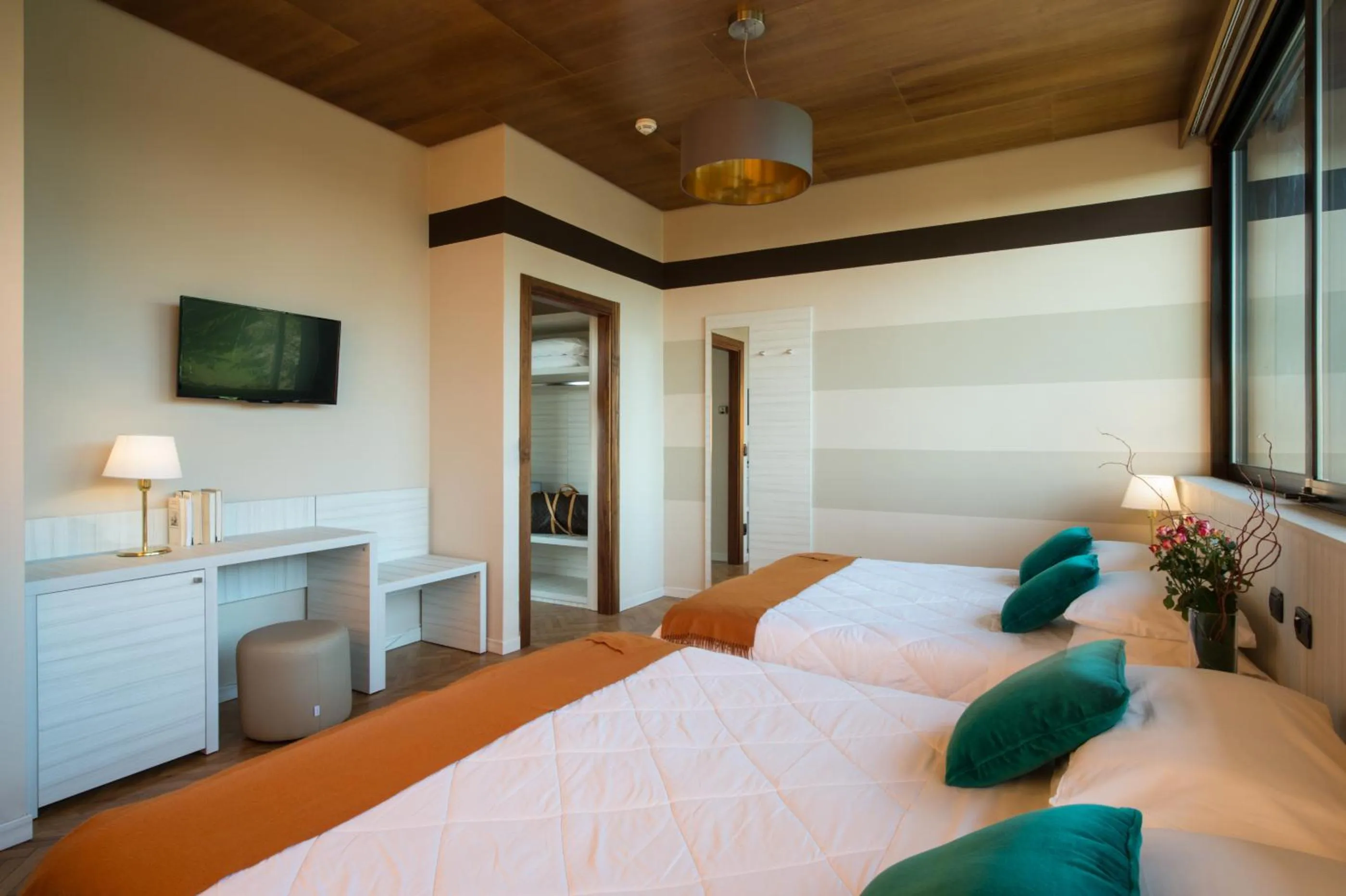 Bedroom, Bed in Grand Hotel Panoramic