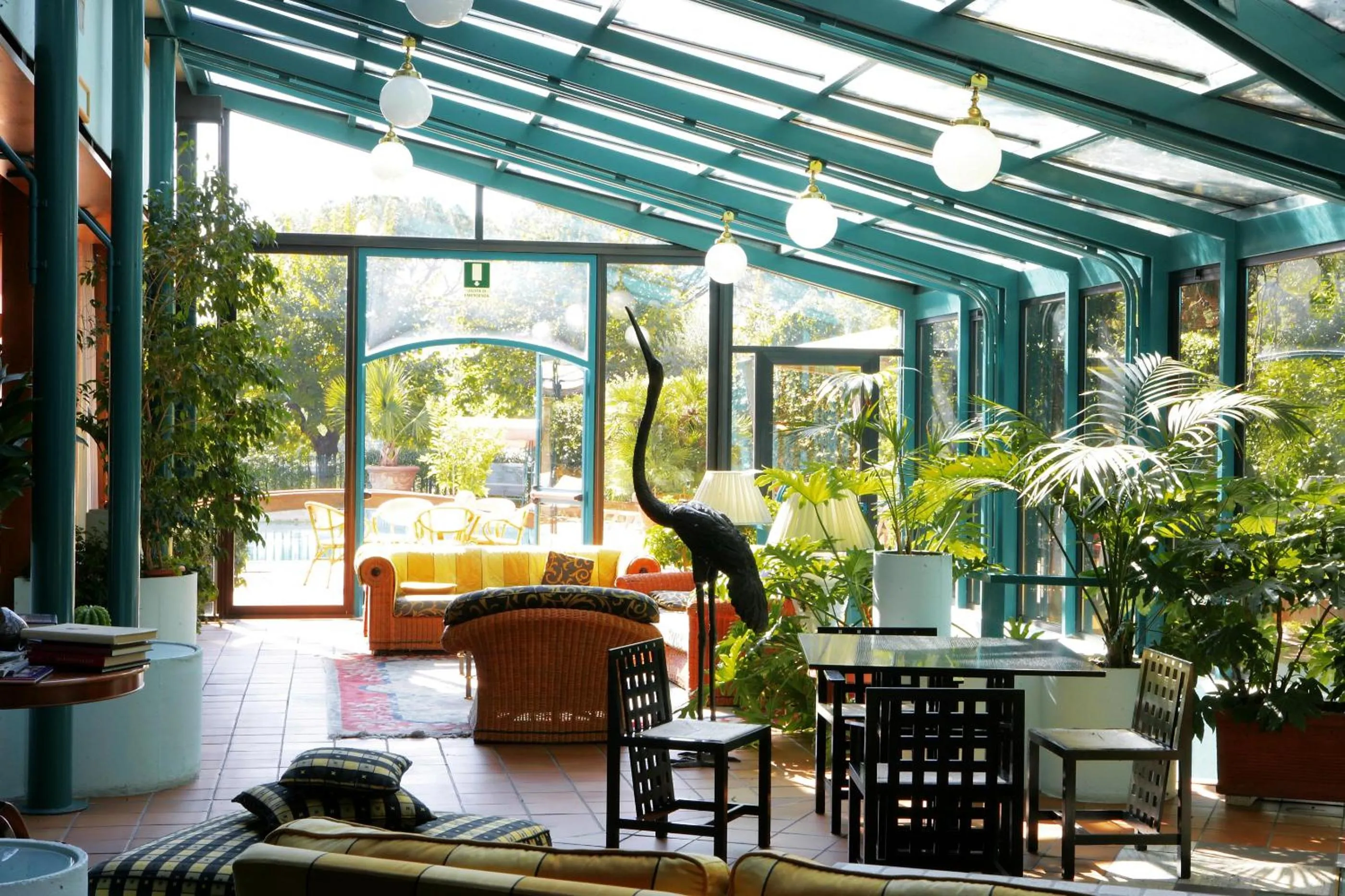 Communal lounge/ TV room in Grand Hotel Panoramic