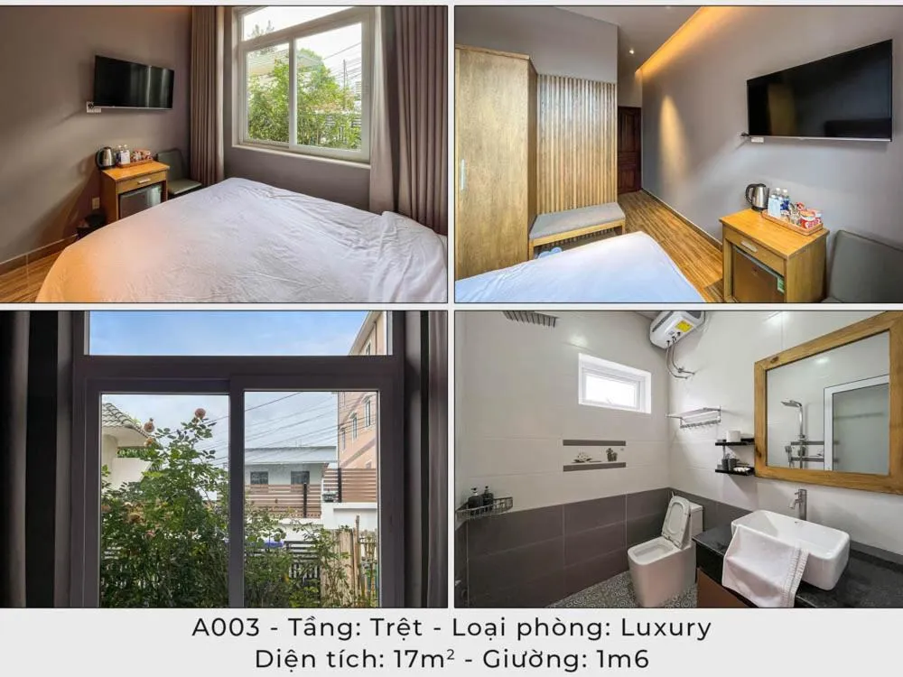 Bedroom in Relax Hotel by Ixorat