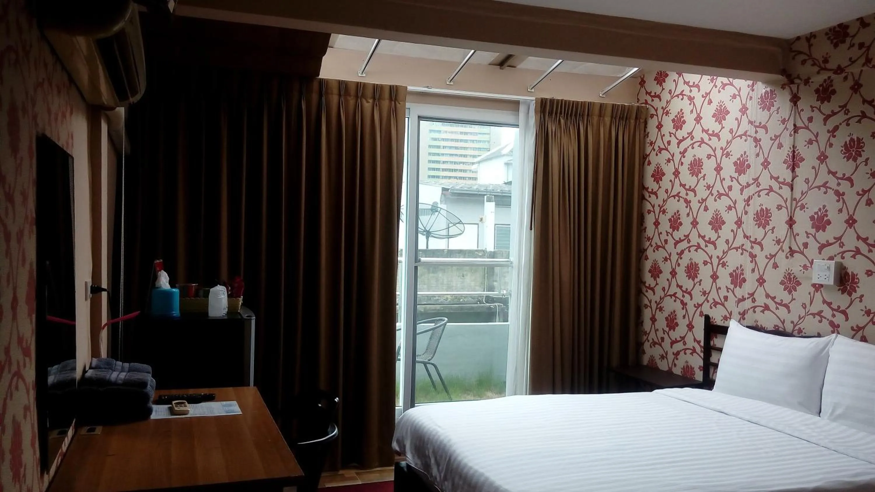 Seating area in Decordo Hostel