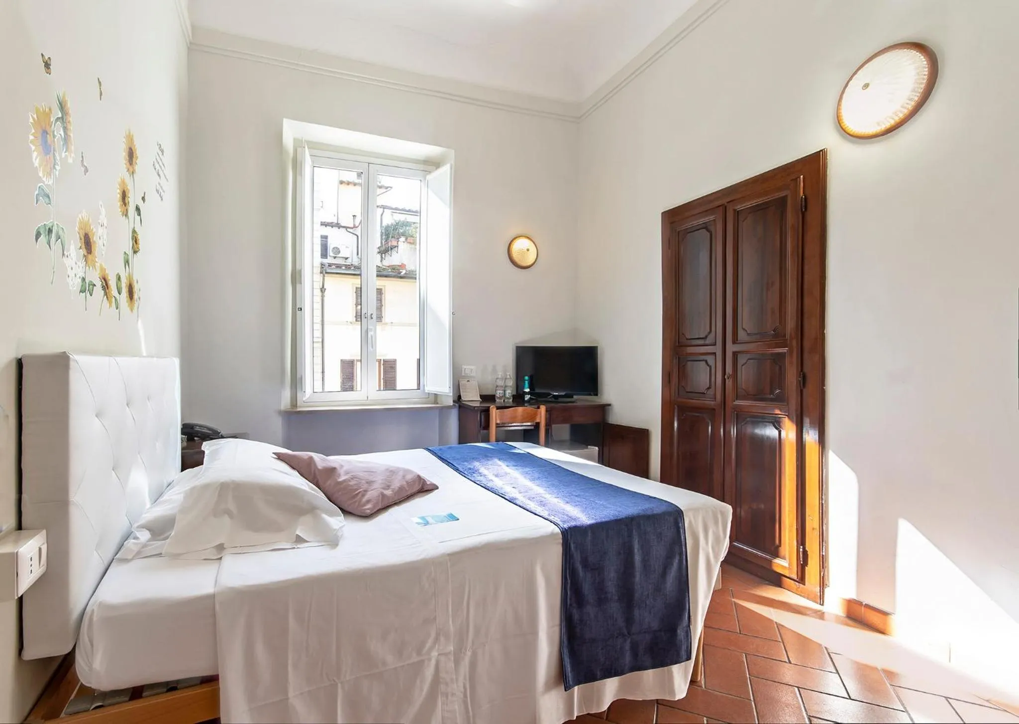 Photo of the whole room, Bed in Hotel Costantini