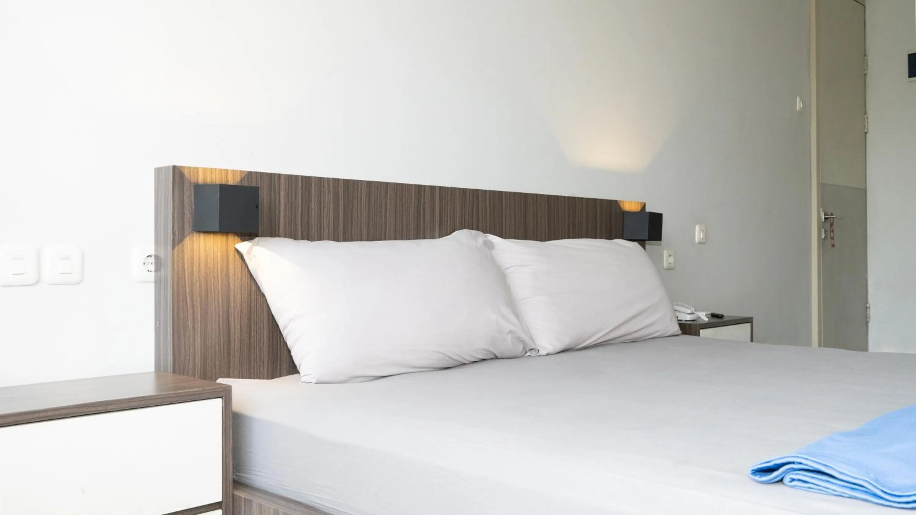 Bedroom, Bed in My Dormy Hostel UMM