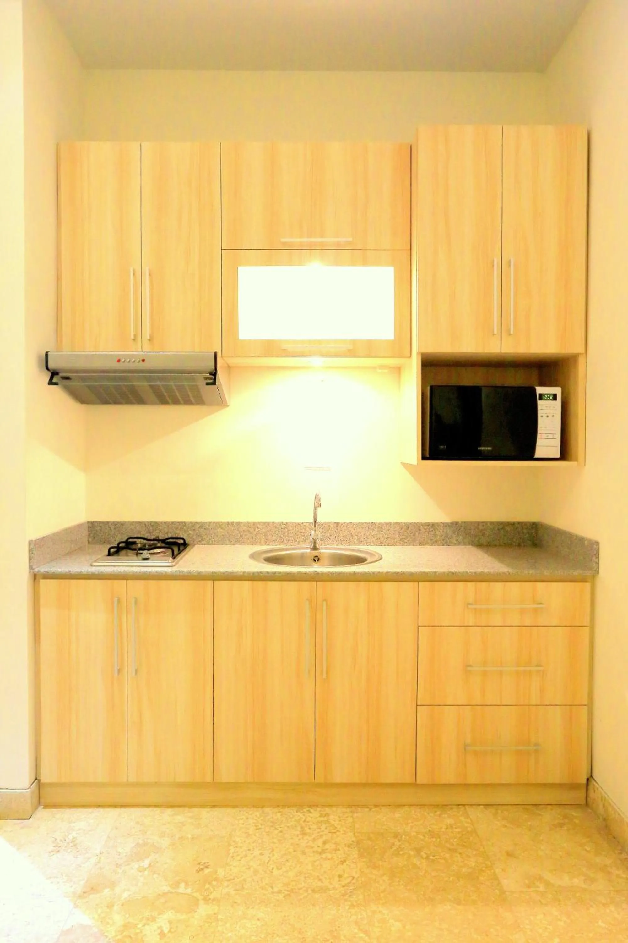 Kitchen or kitchenette in Jas Green Villas and Spa