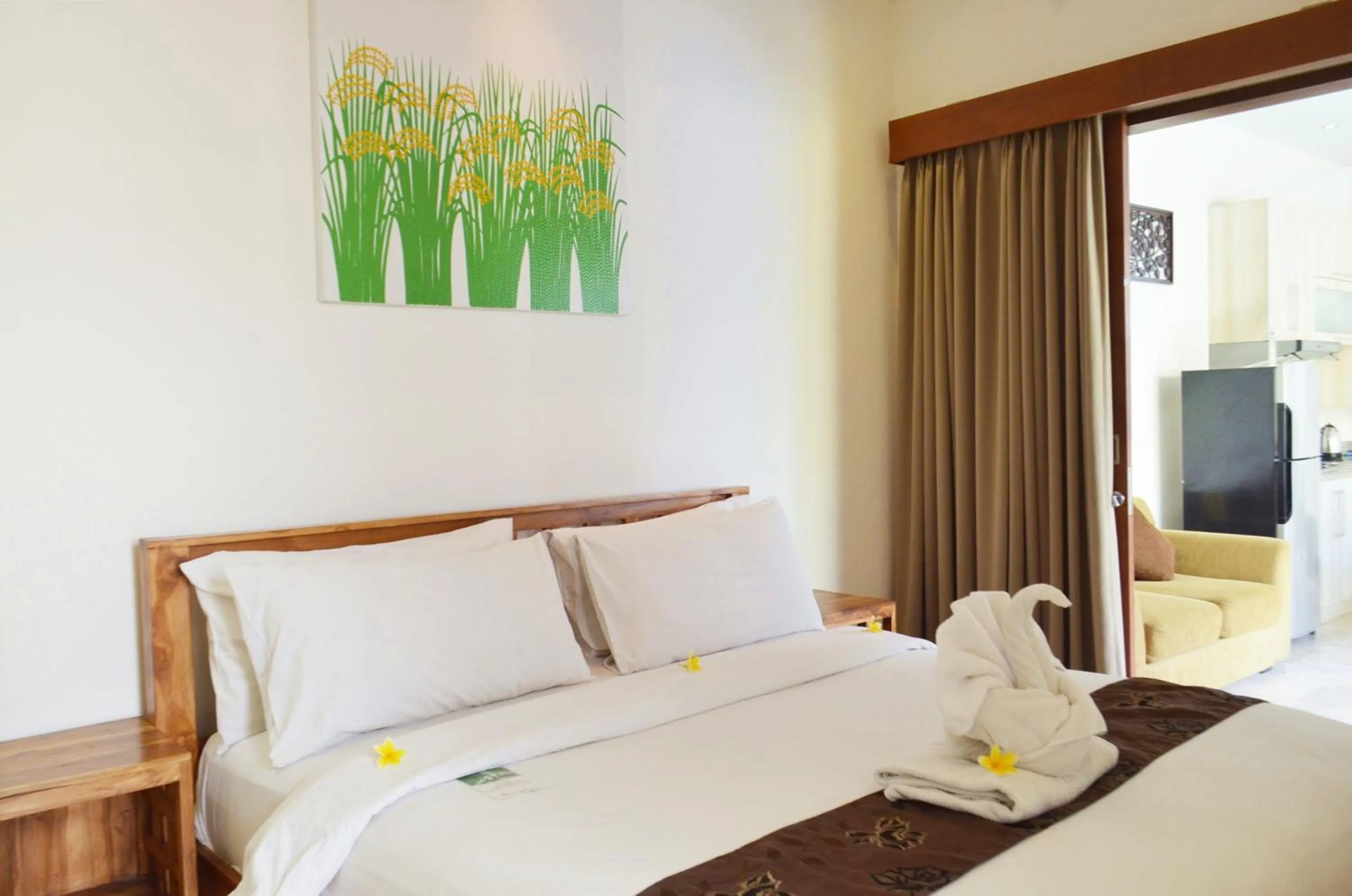 Coffee/tea facilities, Bed in Jas Green Villas and Spa