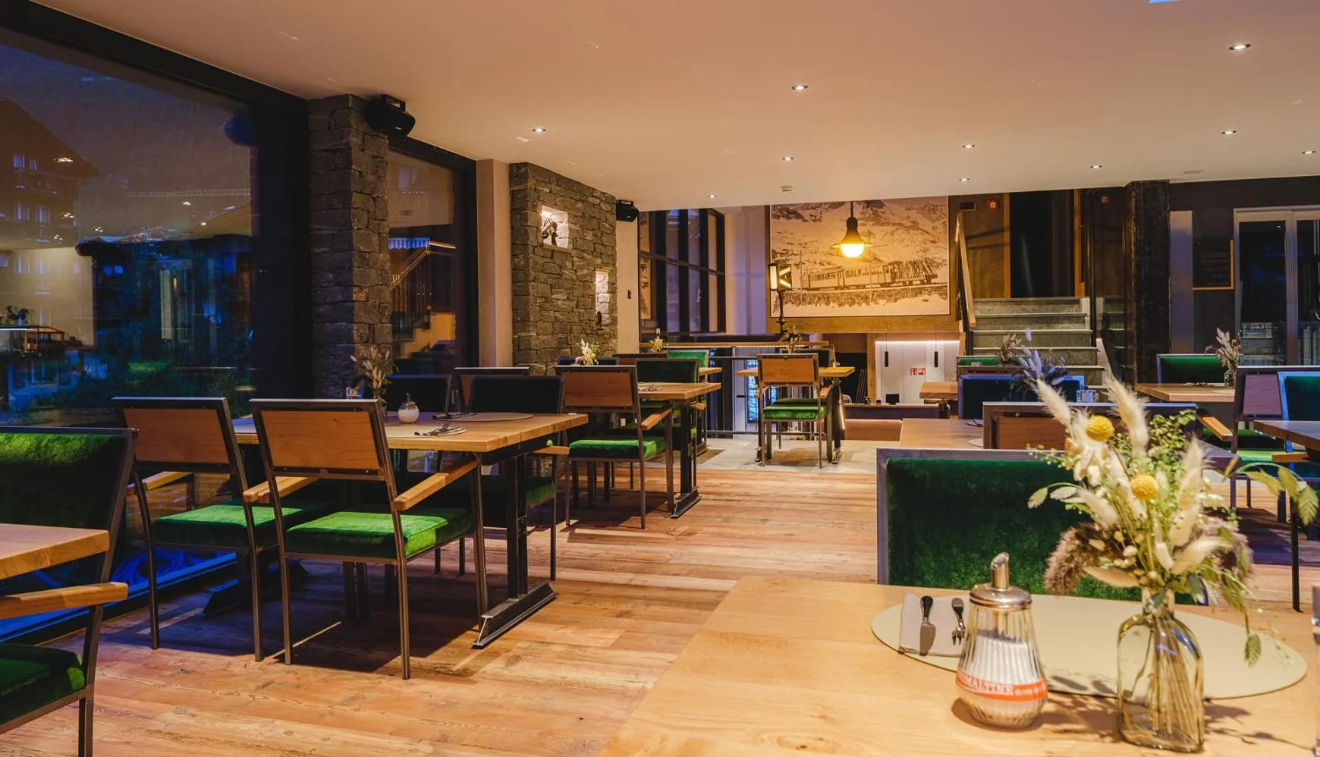 Restaurant/places to eat in Hotel Tannenhof