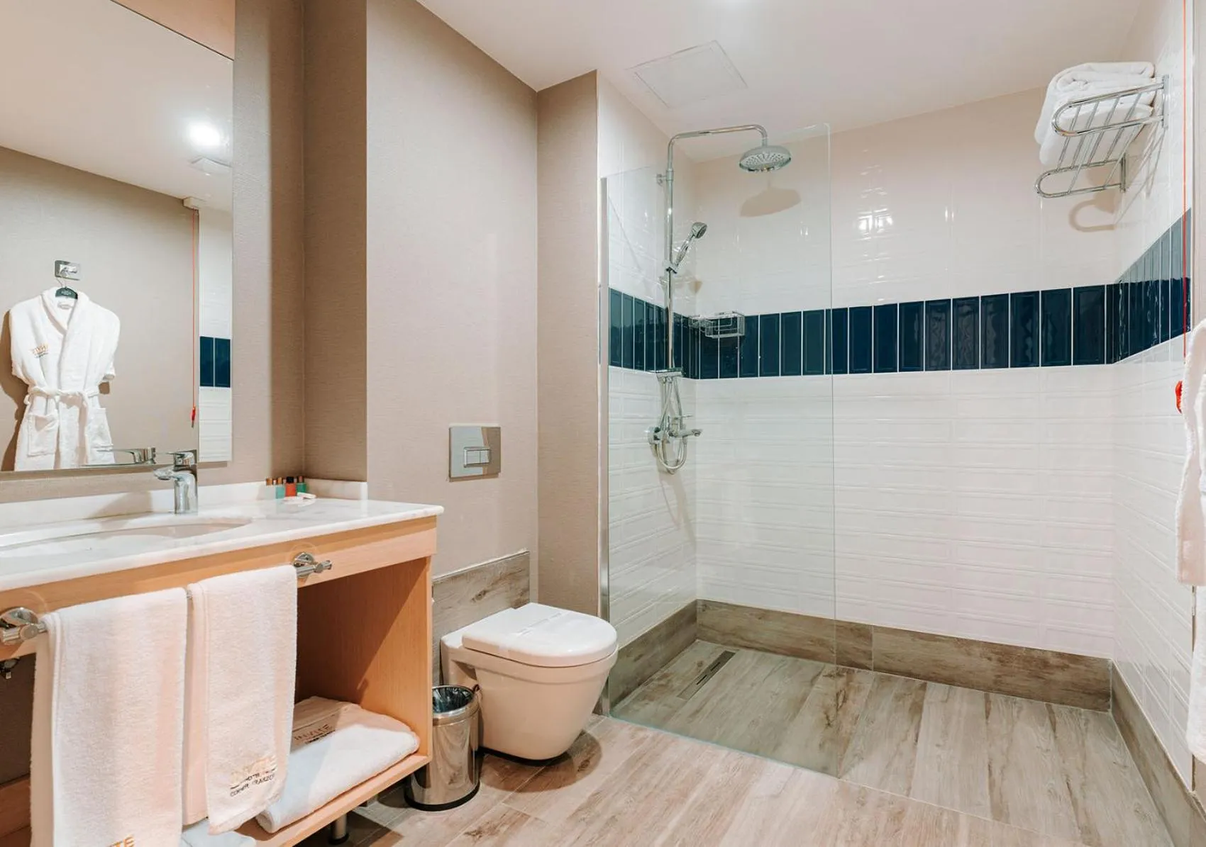 Toilet in Invite Hotel Corner Trabzon