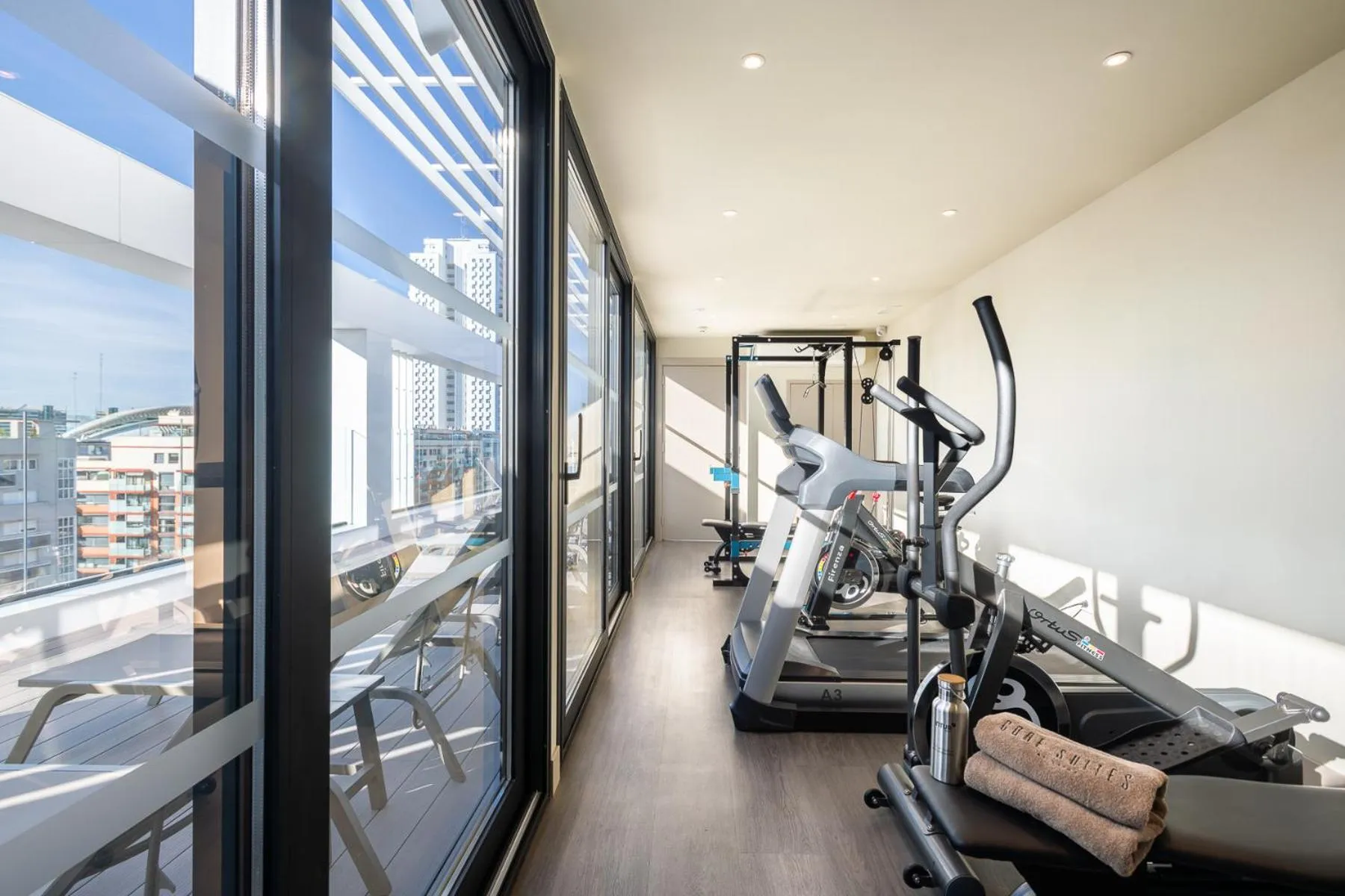 Fitness centre/facilities in Apartamentos Core Suites Valencia