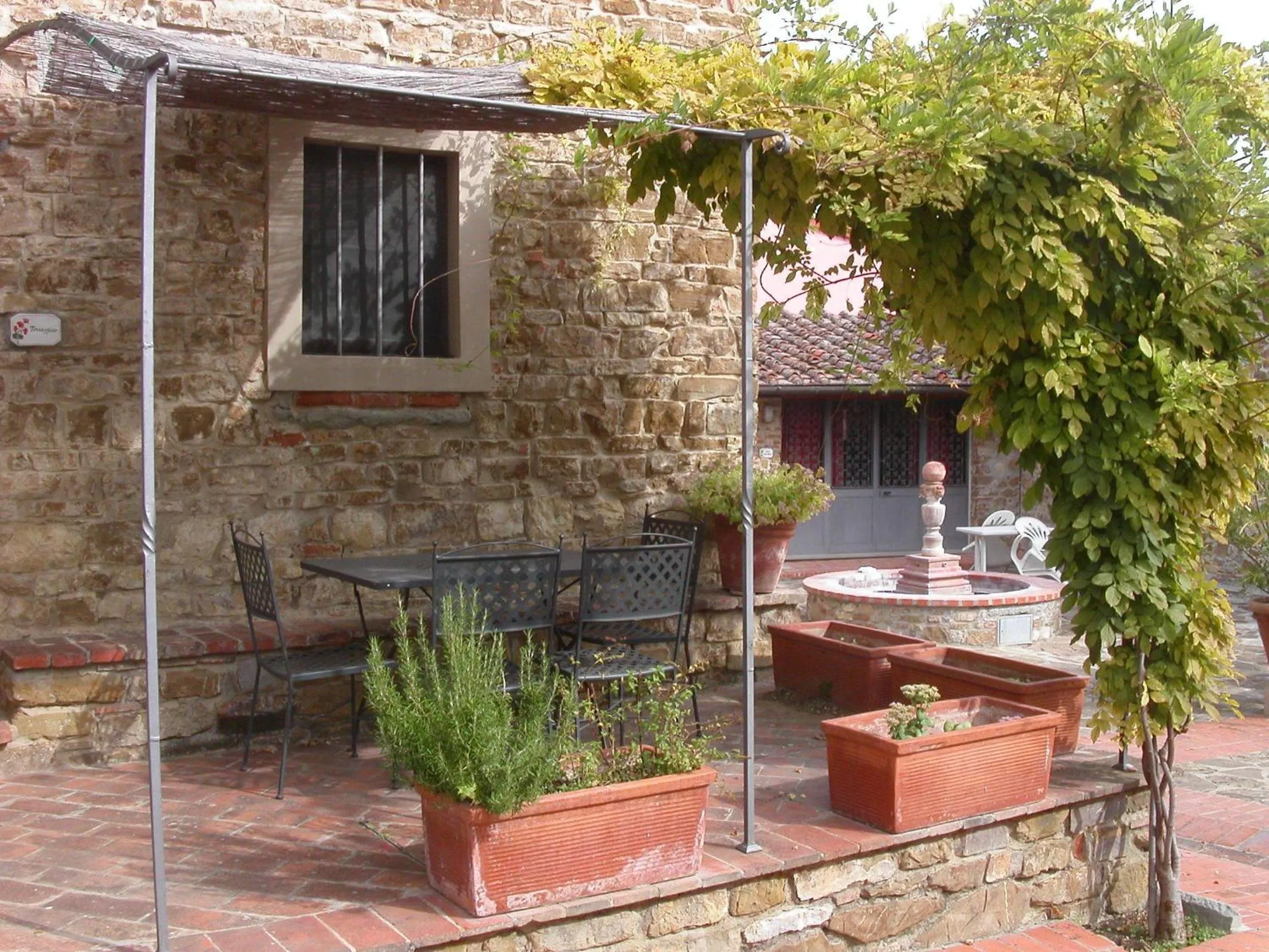 Patio in Fattoria Il Milione Agriturismo