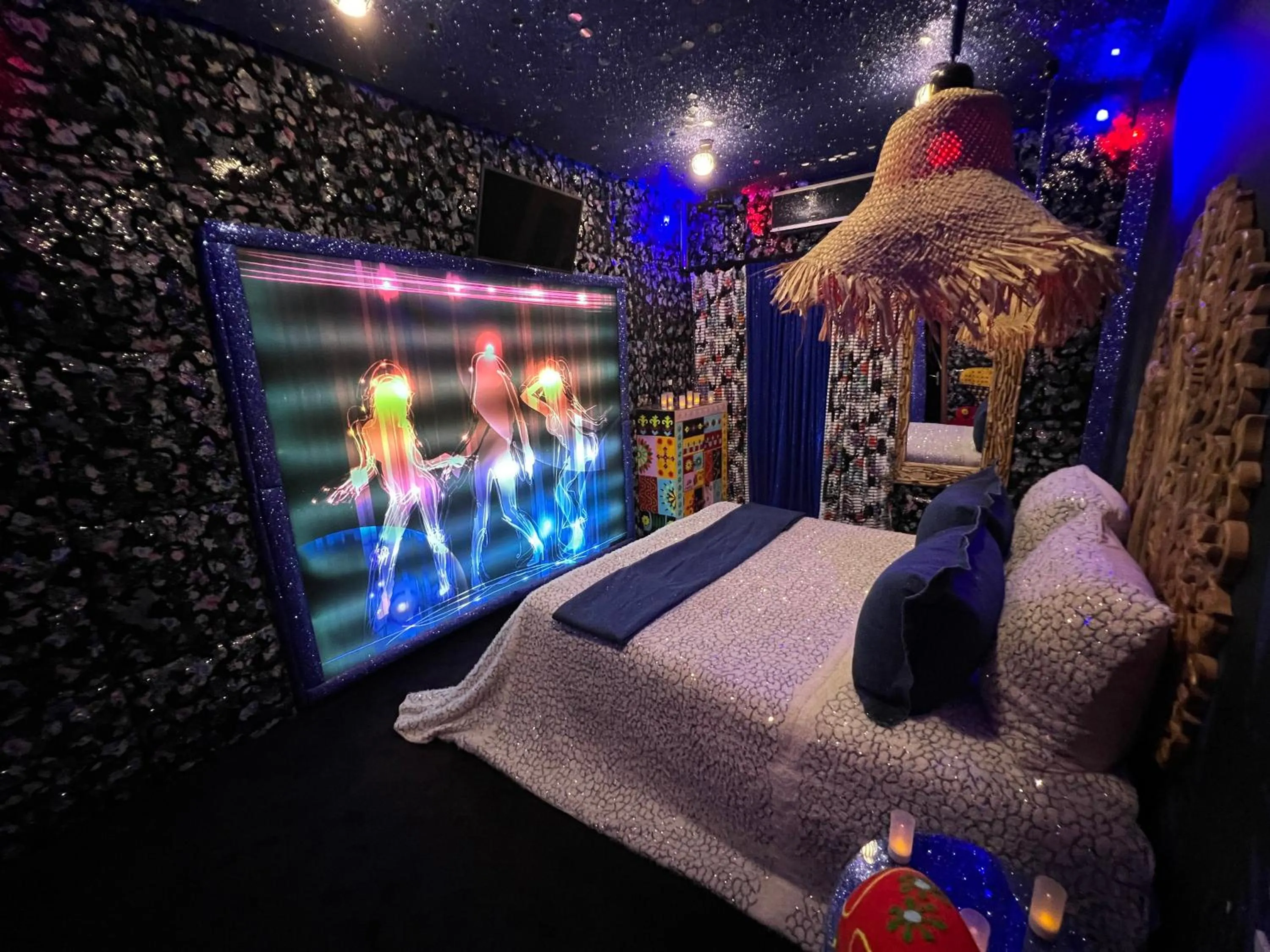 Bed in Priamos Hotel Erato