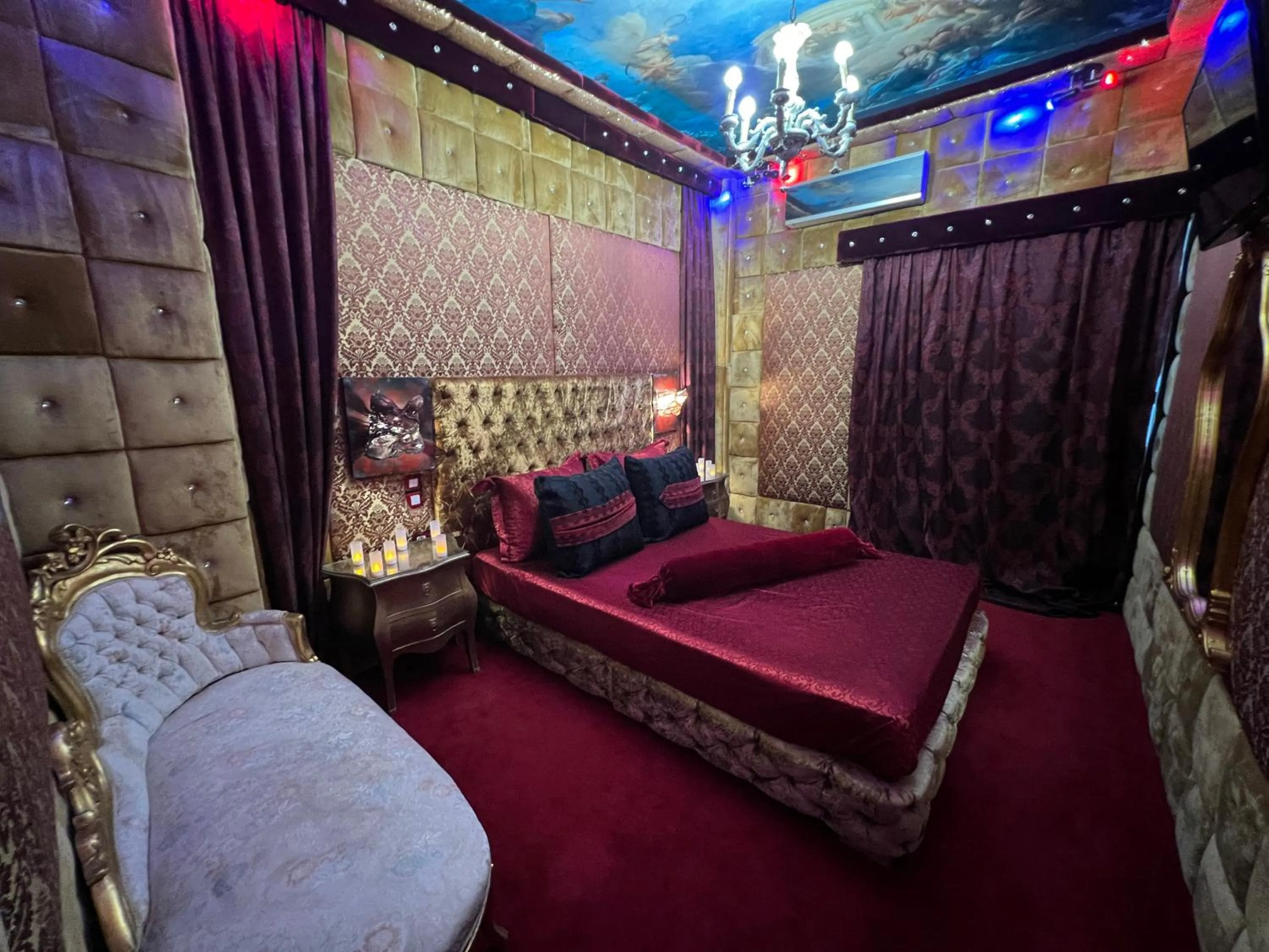 Photo of the whole room, Bed in Priamos Hotel Erato