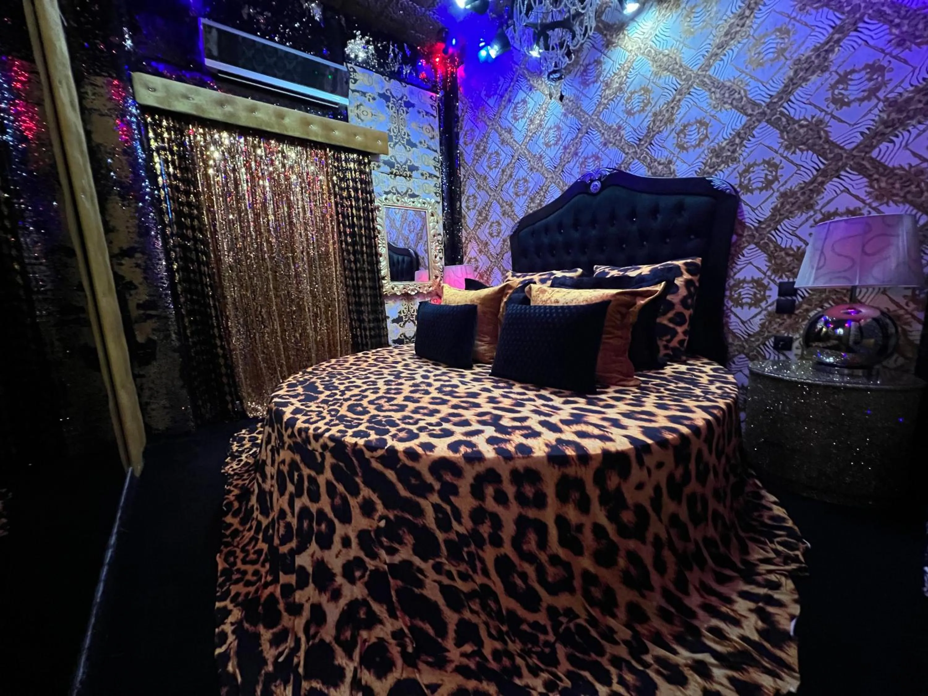 Bed in Priamos Hotel Erato