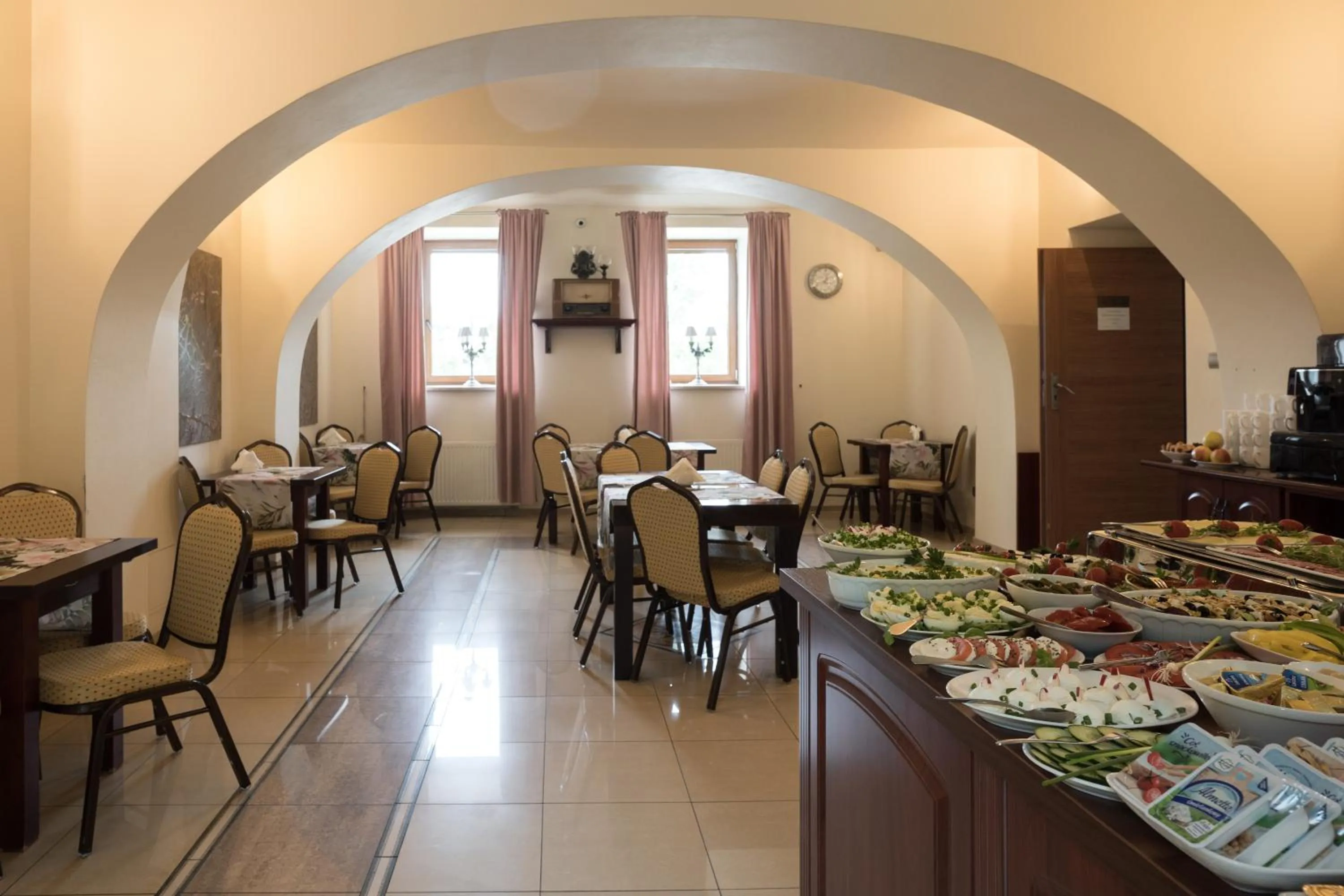 Food in HOTEL I RESTAURACJA BROCHÓW