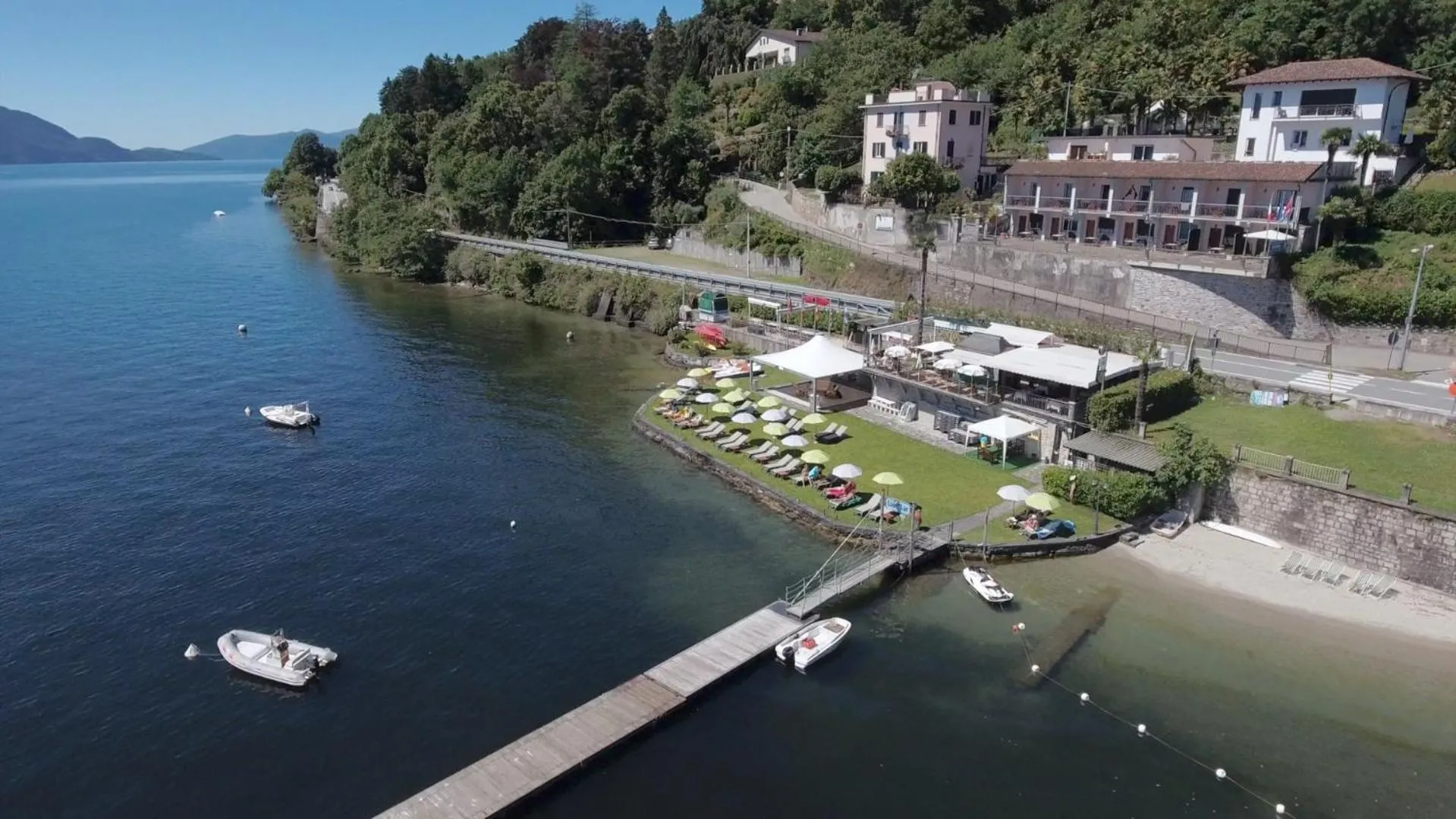 Restaurant/places to eat in Residence Casa e Vela