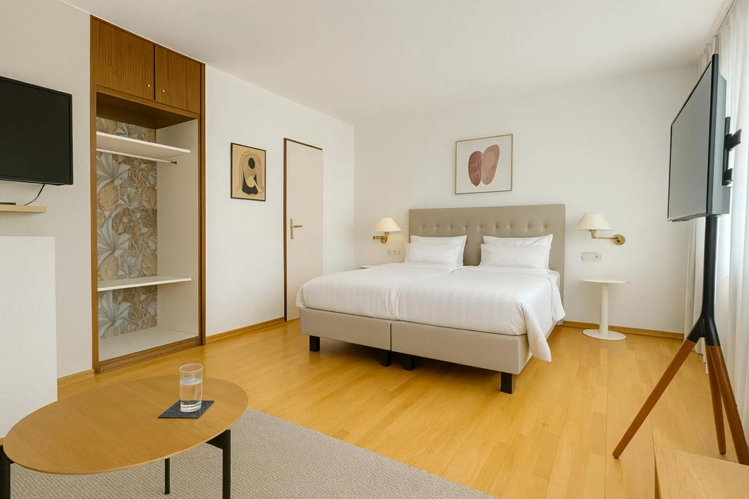 Bed in Hotel Alte Mühle