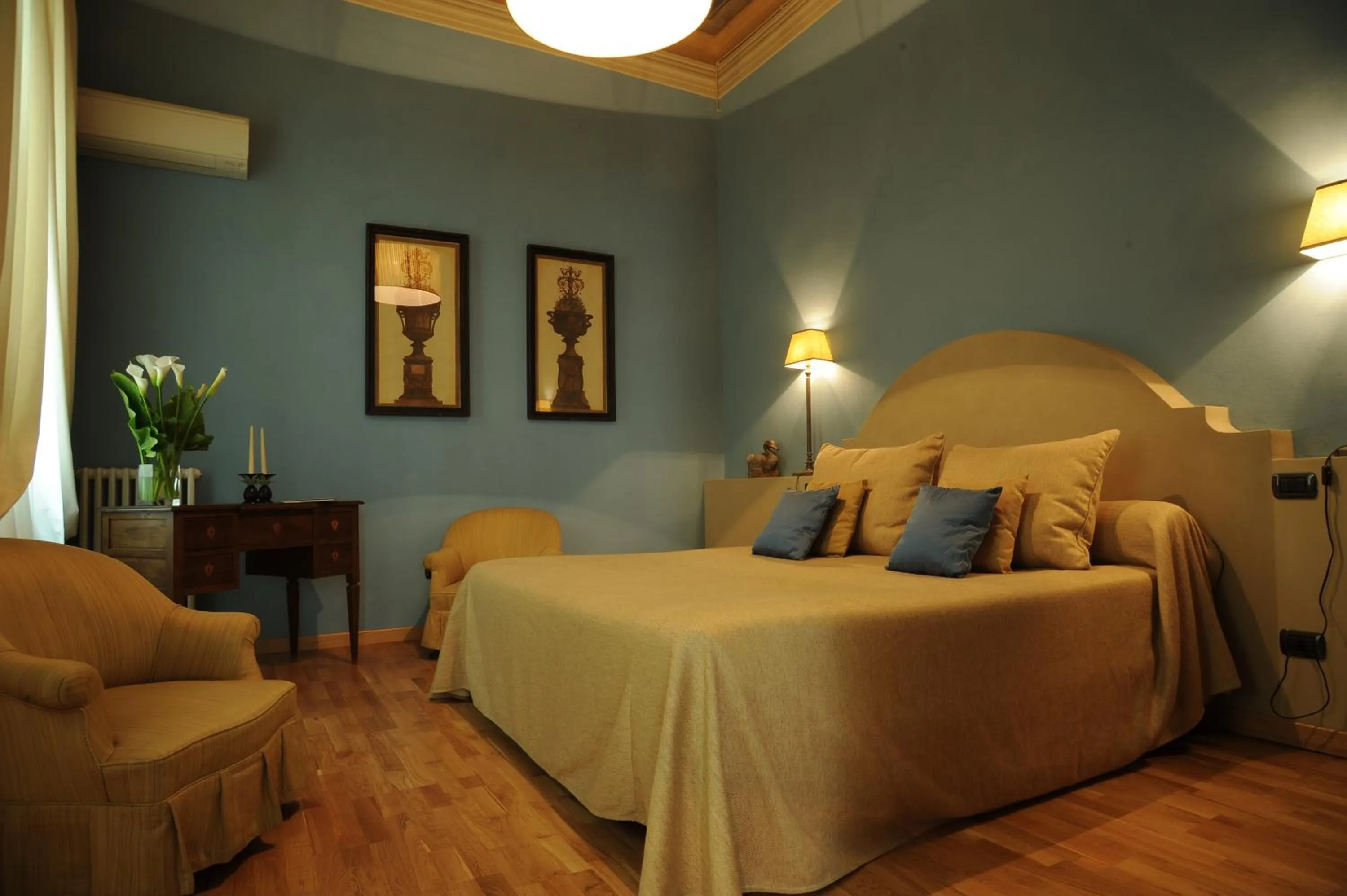 Photo of the whole room in Residenza d'Epoca Palazzo Galletti