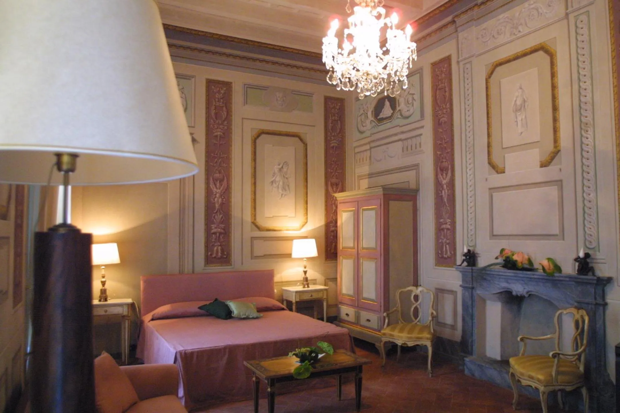 Photo of the whole room in Residenza d'Epoca Palazzo Galletti