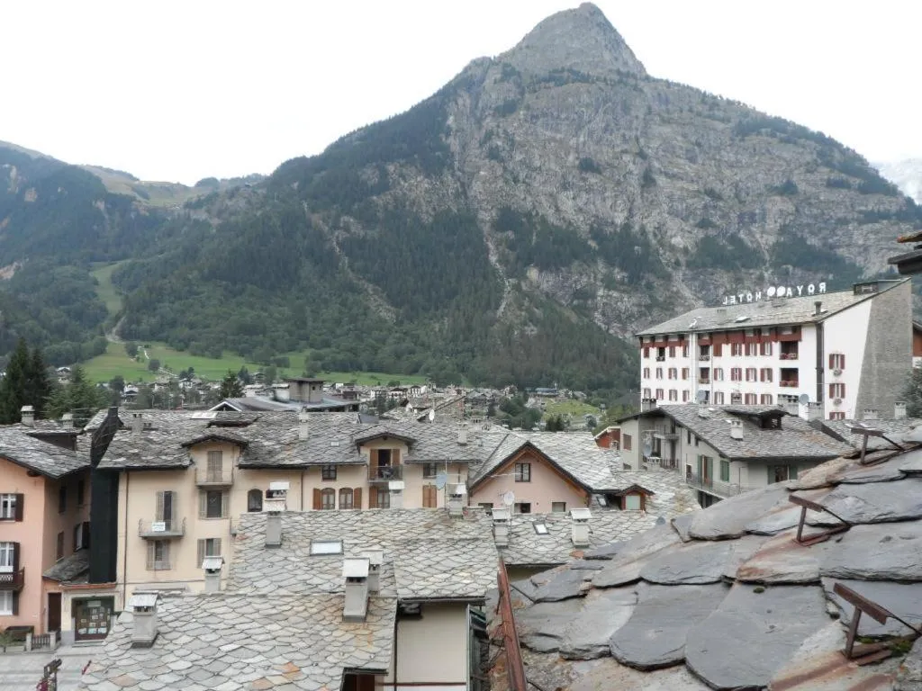 Property building in Hotel Cristallo