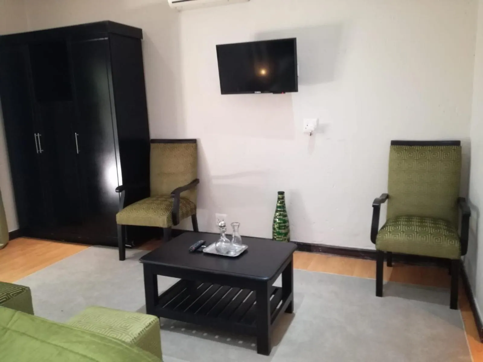 Seating area in Cedar Rest Boutique Hotel