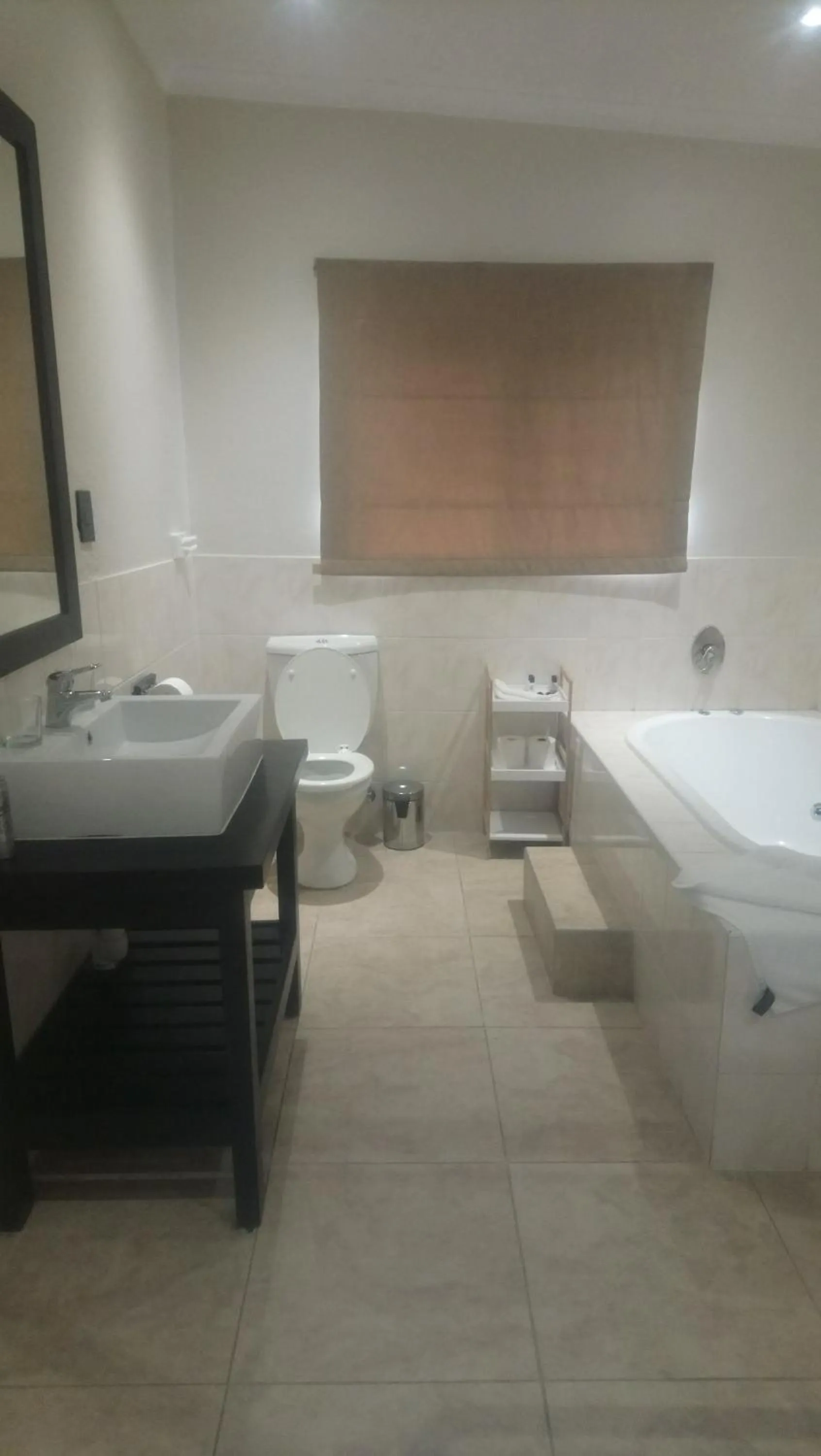 Bathroom in Cedar Rest Boutique Hotel