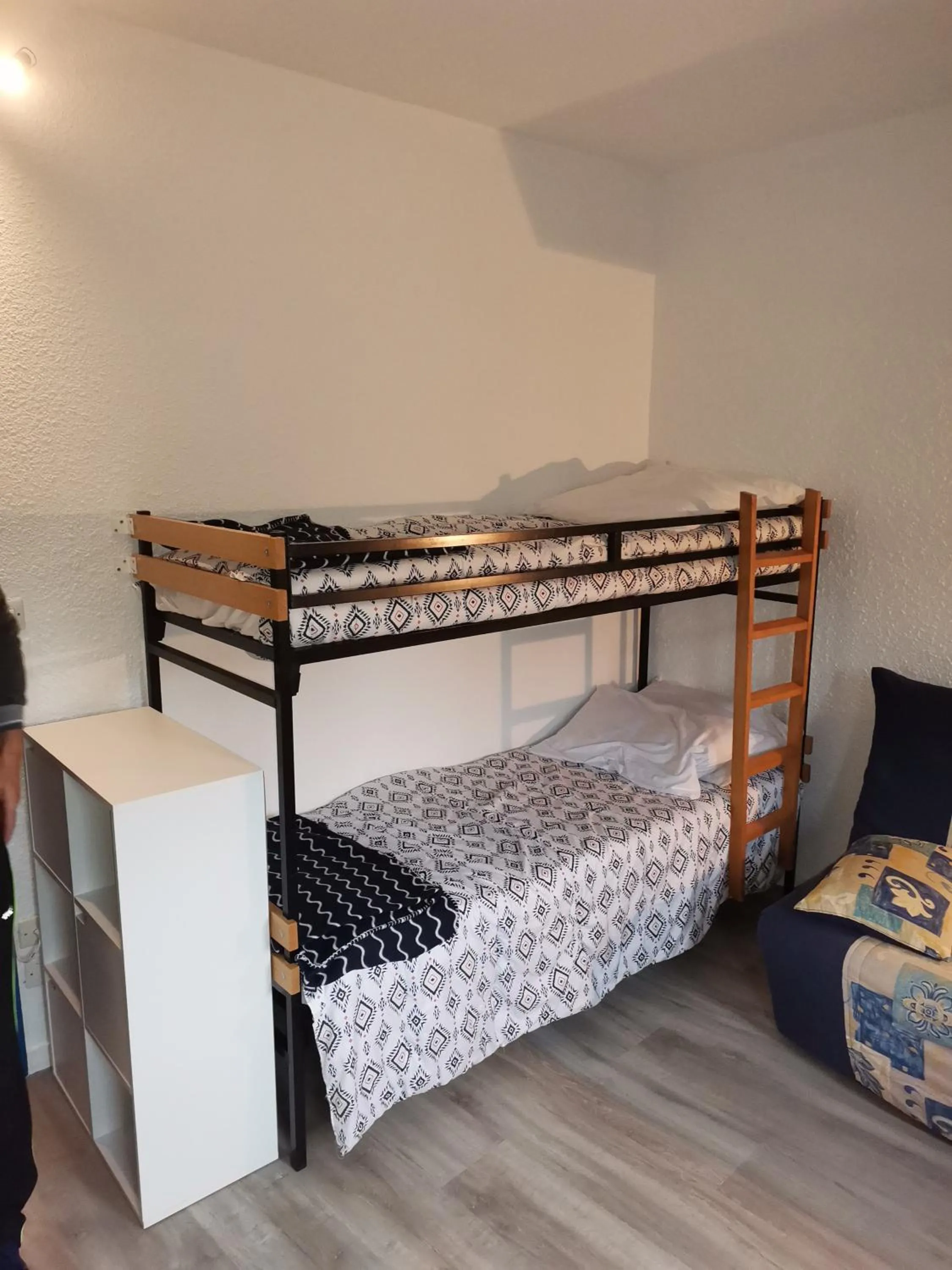 Bed in STUDIO LES GLOVETTES