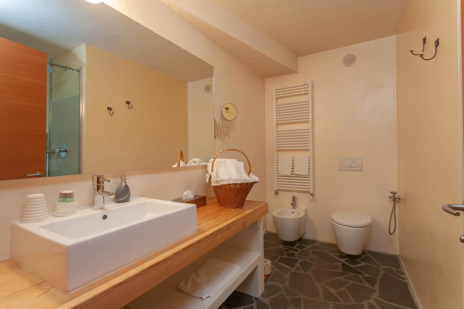 Bathroom in Hotel Berthod