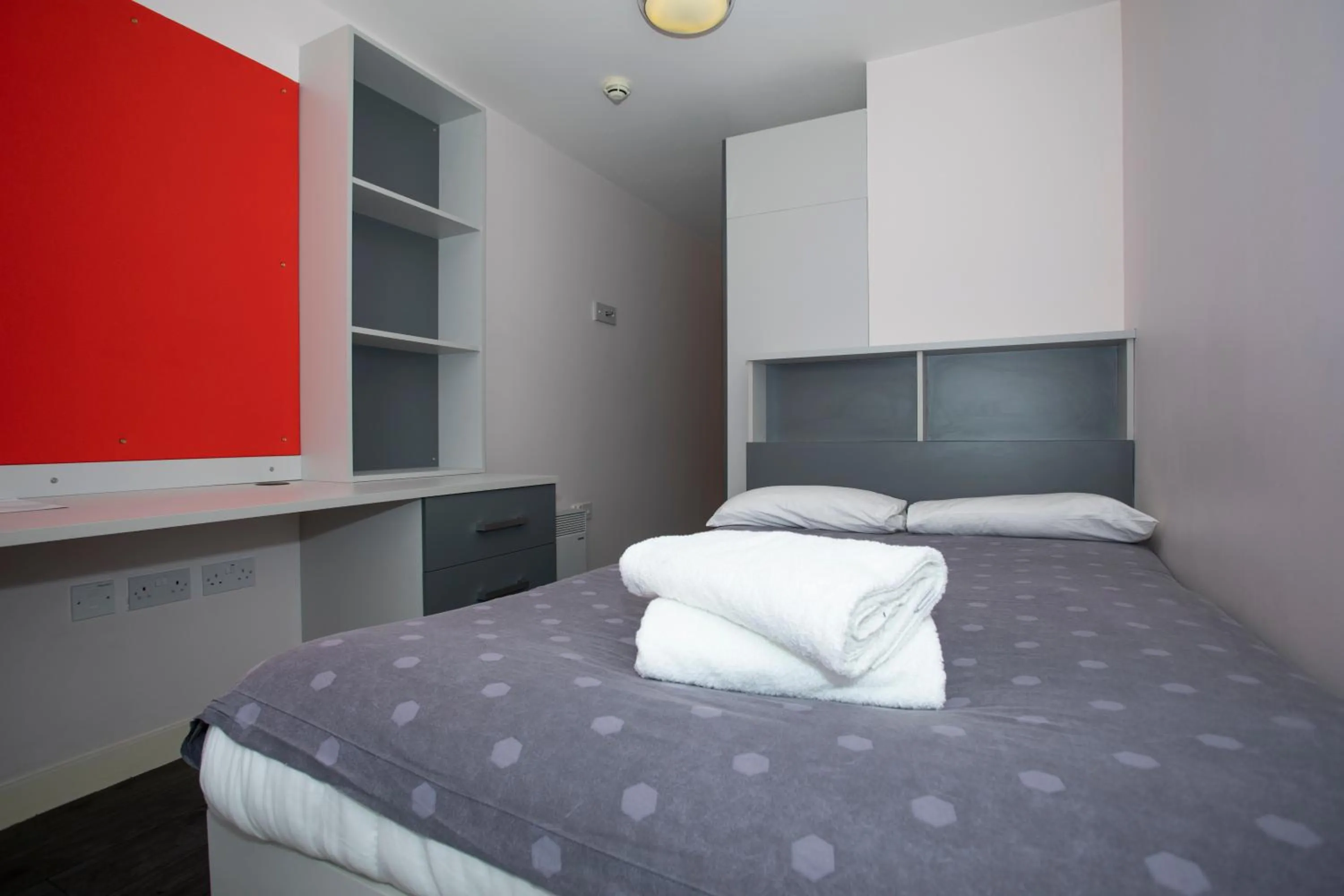 Bed in Beaverbank Place - Campus Residence