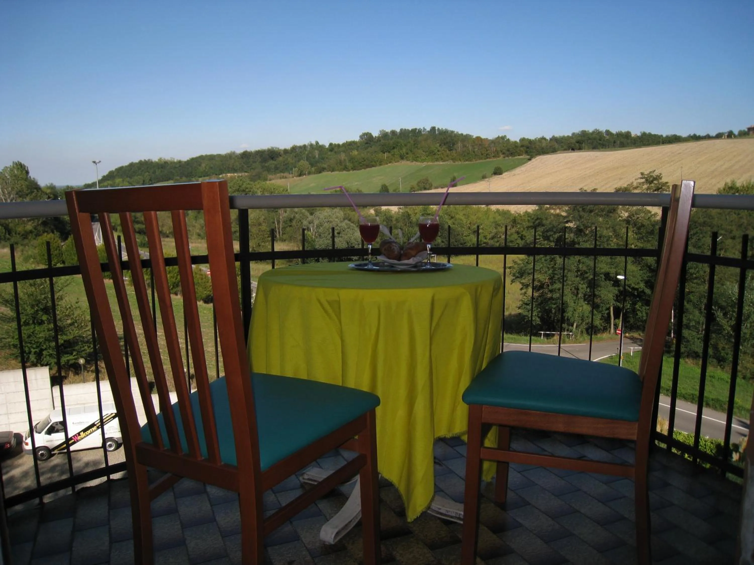 Balcony/Terrace in Hotel Boomerang - Check-in & Meals in front at hotel Sporting