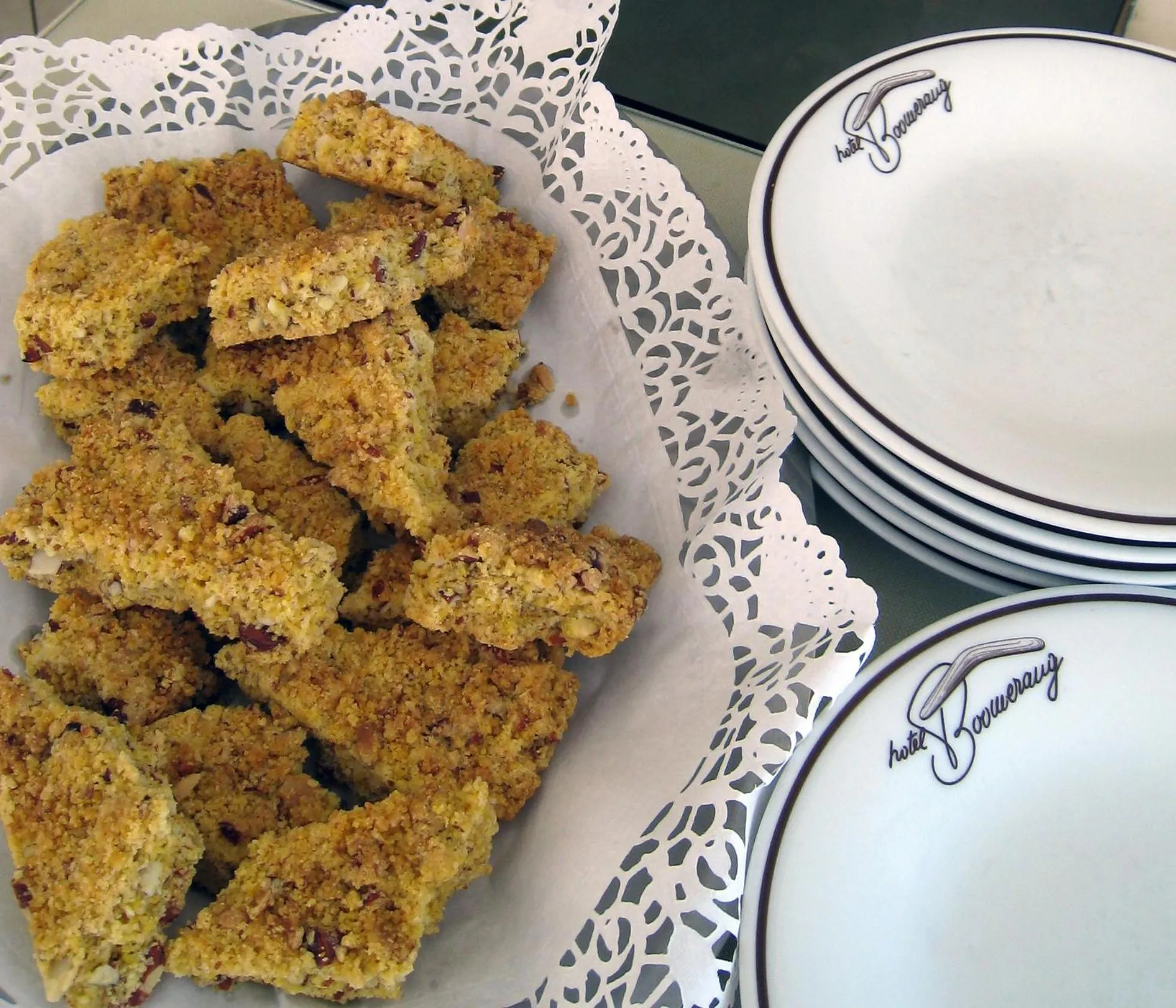 Food and drinks in Hotel Boomerang - Check-in & Meals in front at hotel Sporting