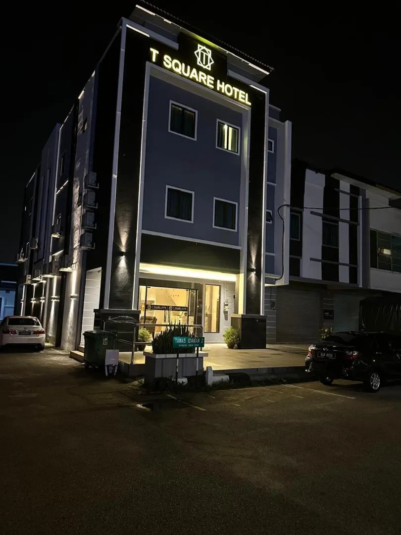 T SQUARE HOTEL (IPOH)