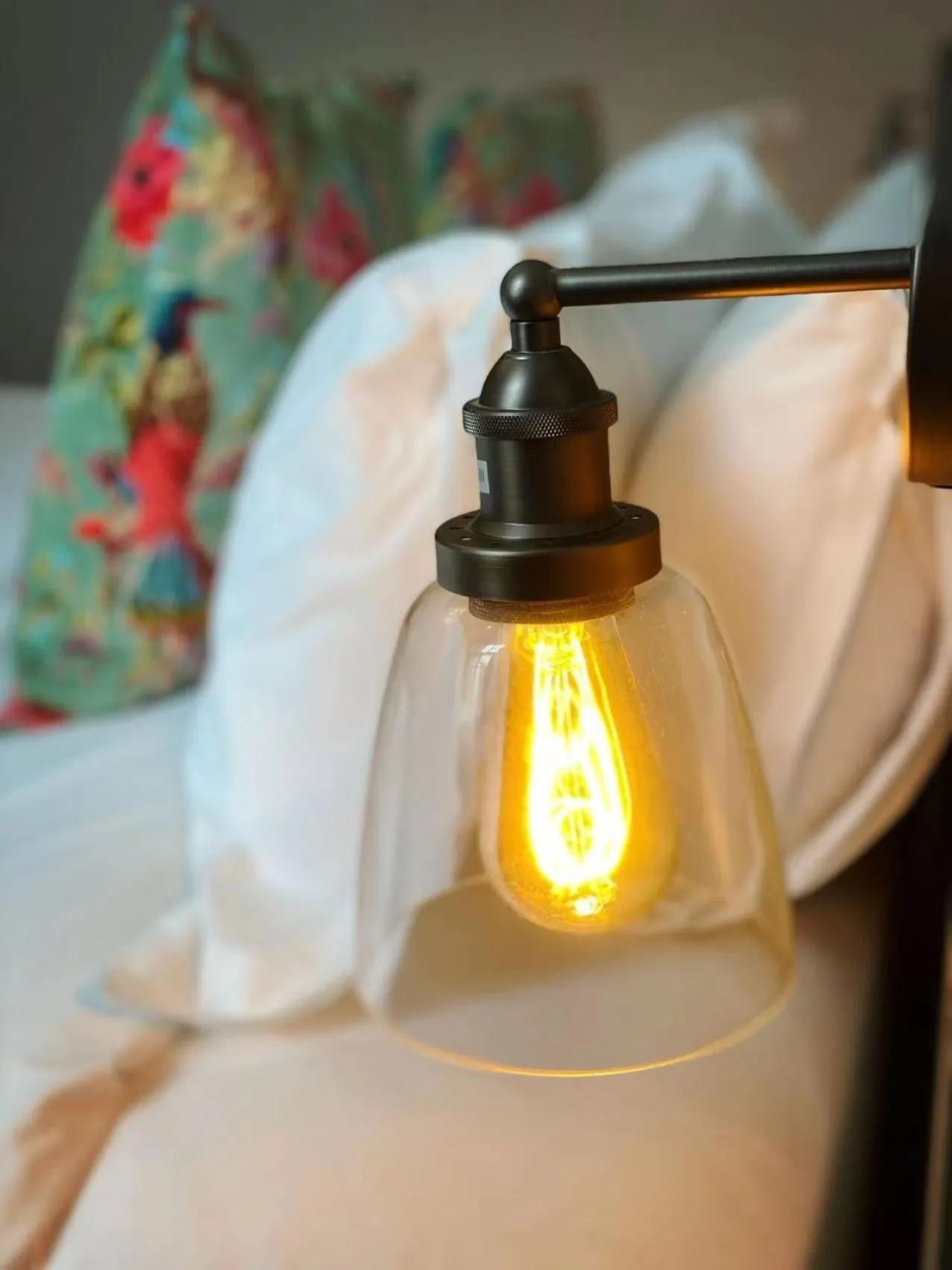 Bedroom, Bed in Chapter One