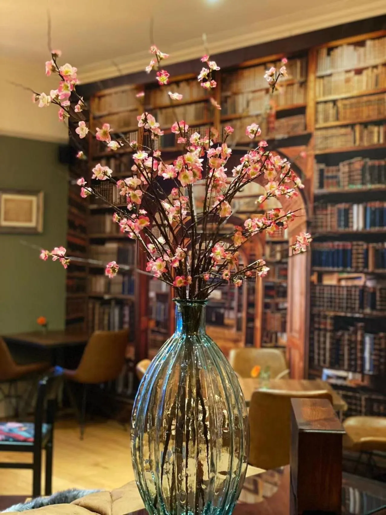 Living room in Chapter One