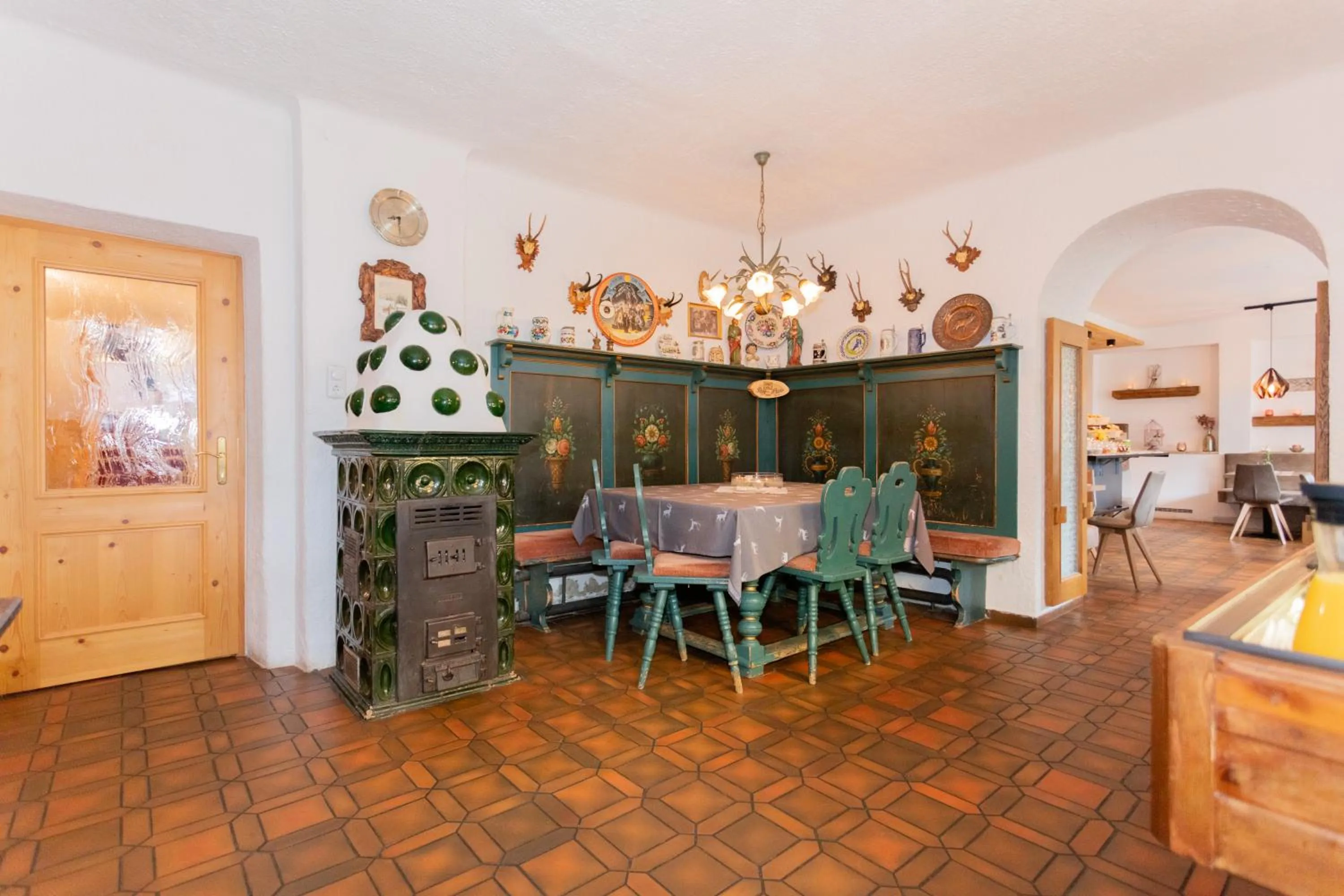 Restaurant/places to eat in Schmittental Pension Self-Check-In