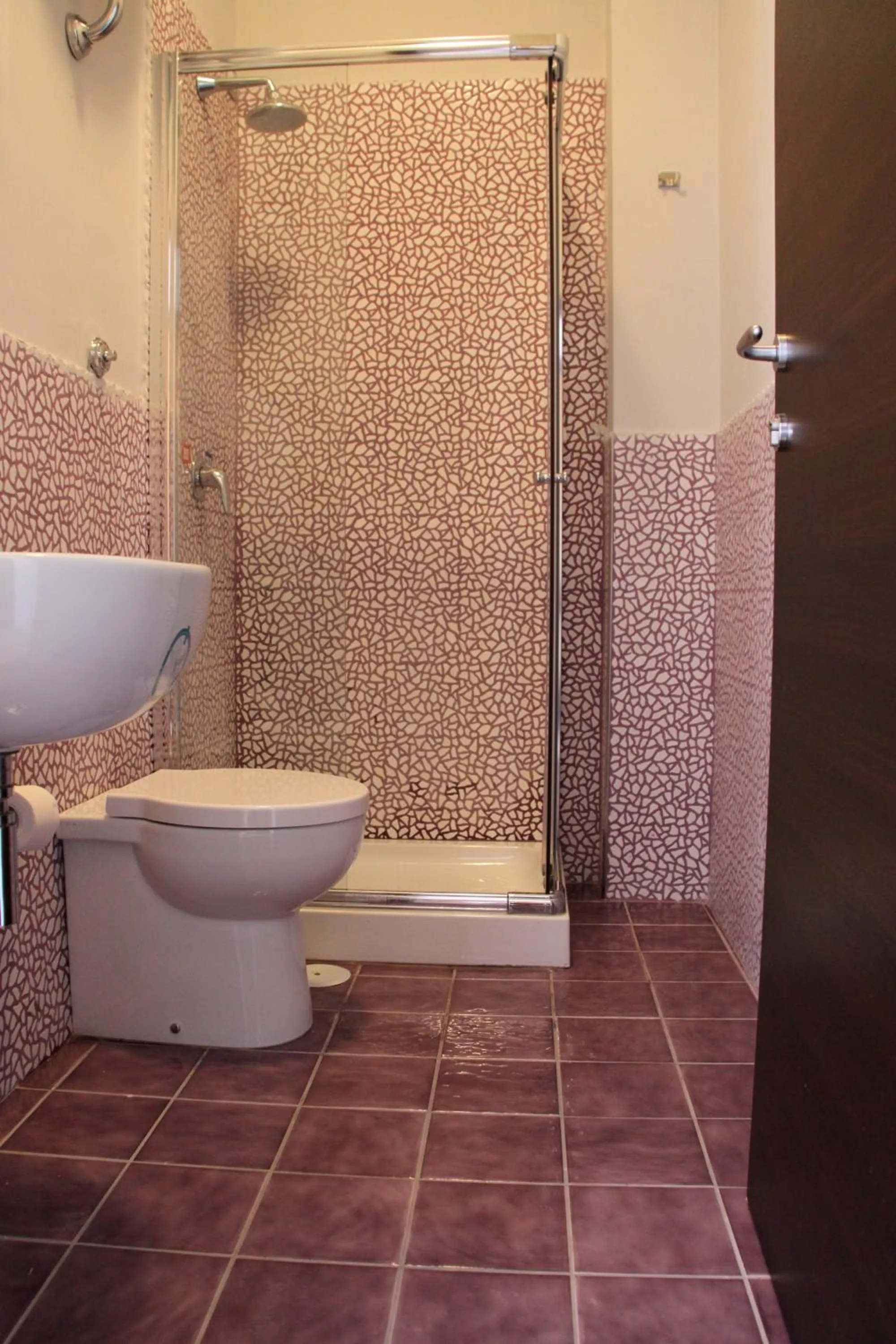 Bathroom in Hostel of the Sun