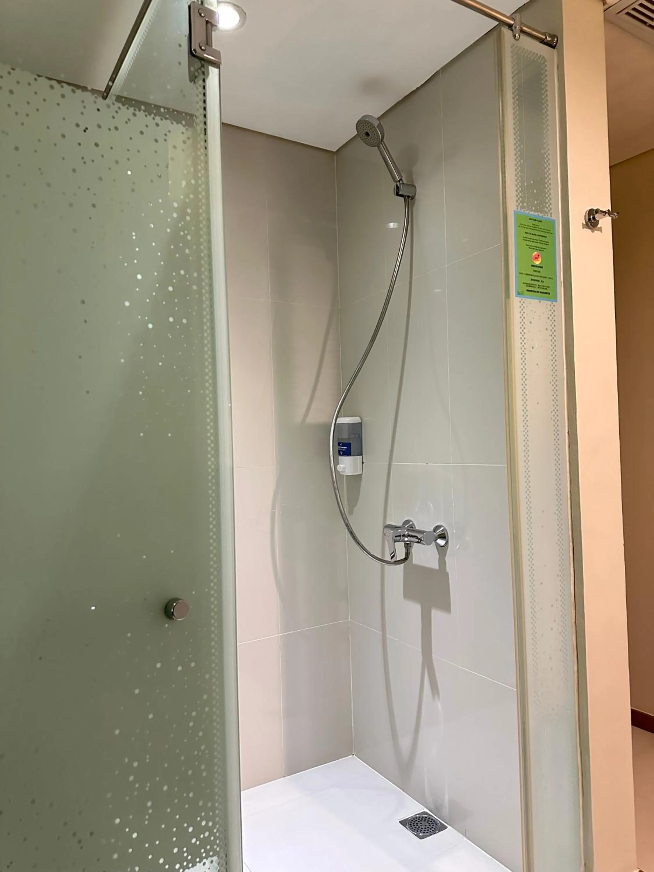 Shower in Ion Bali Benoa