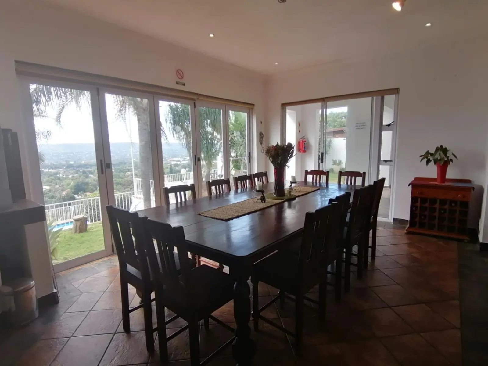 Dining area in Palm View Guest House