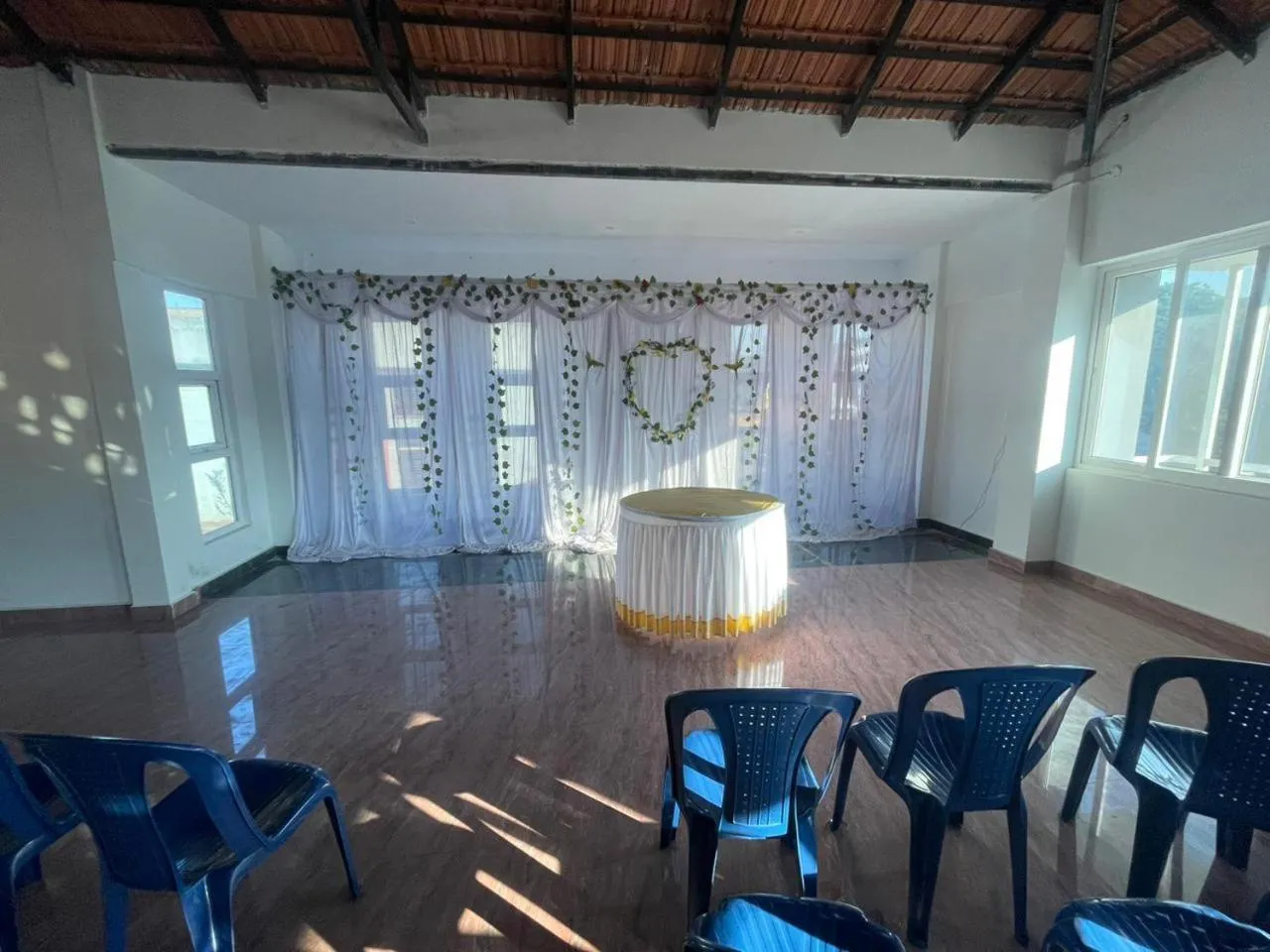 Living room in Coorg ASHOK PALACE