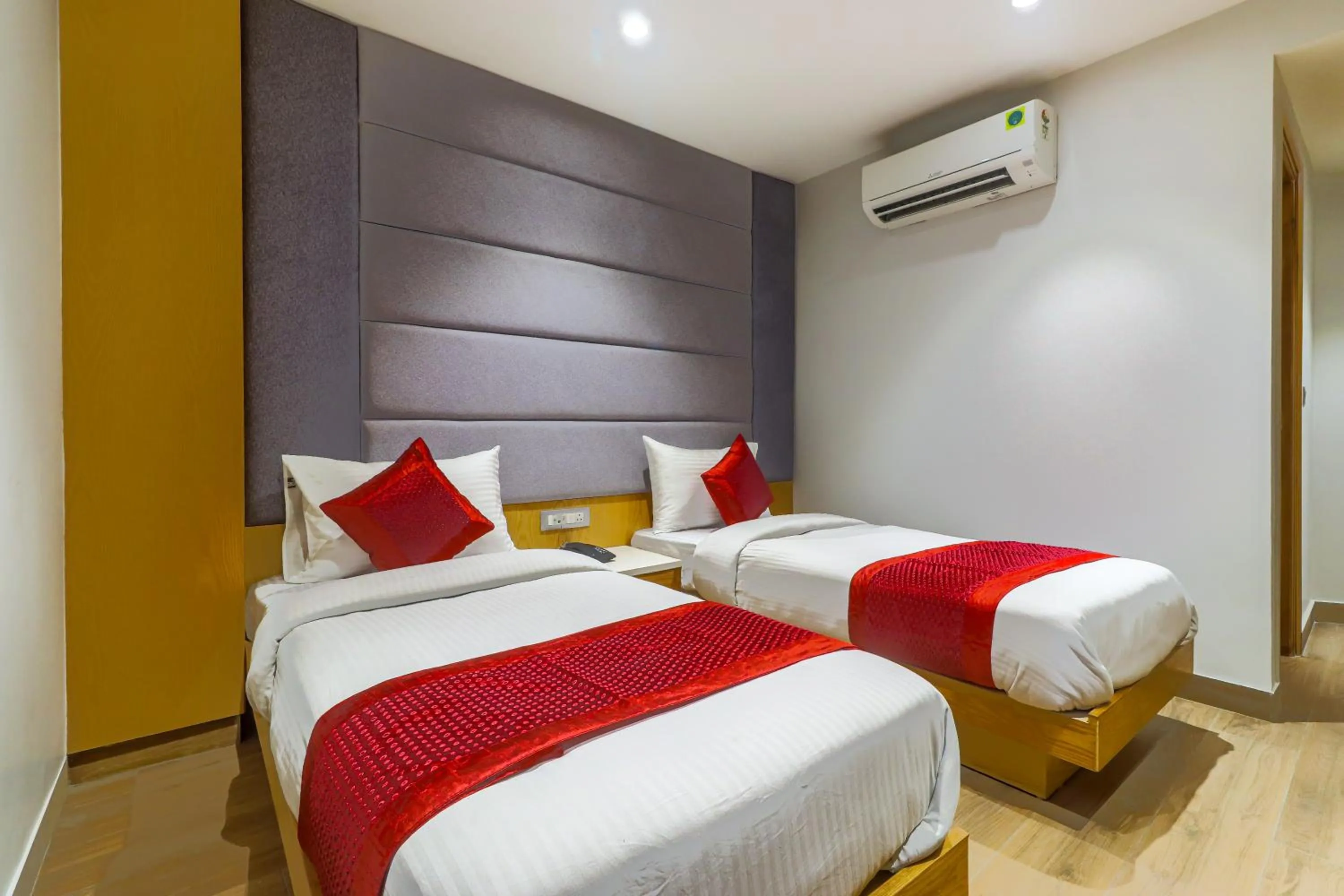 Bed in Hotel Bricks, Karol Bagh, New Delhi