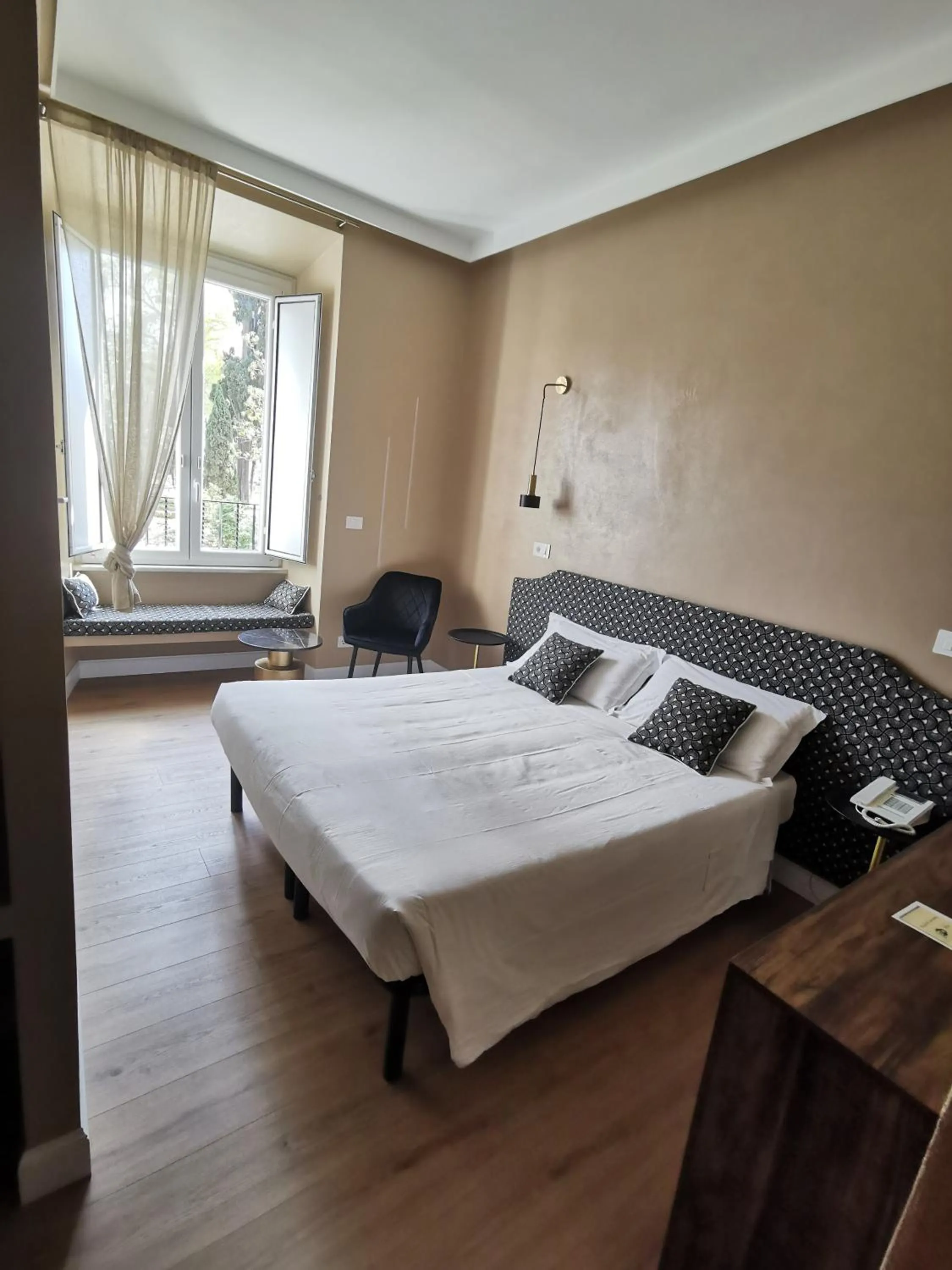 Photo of the whole room, Bed in Hotel Fiori