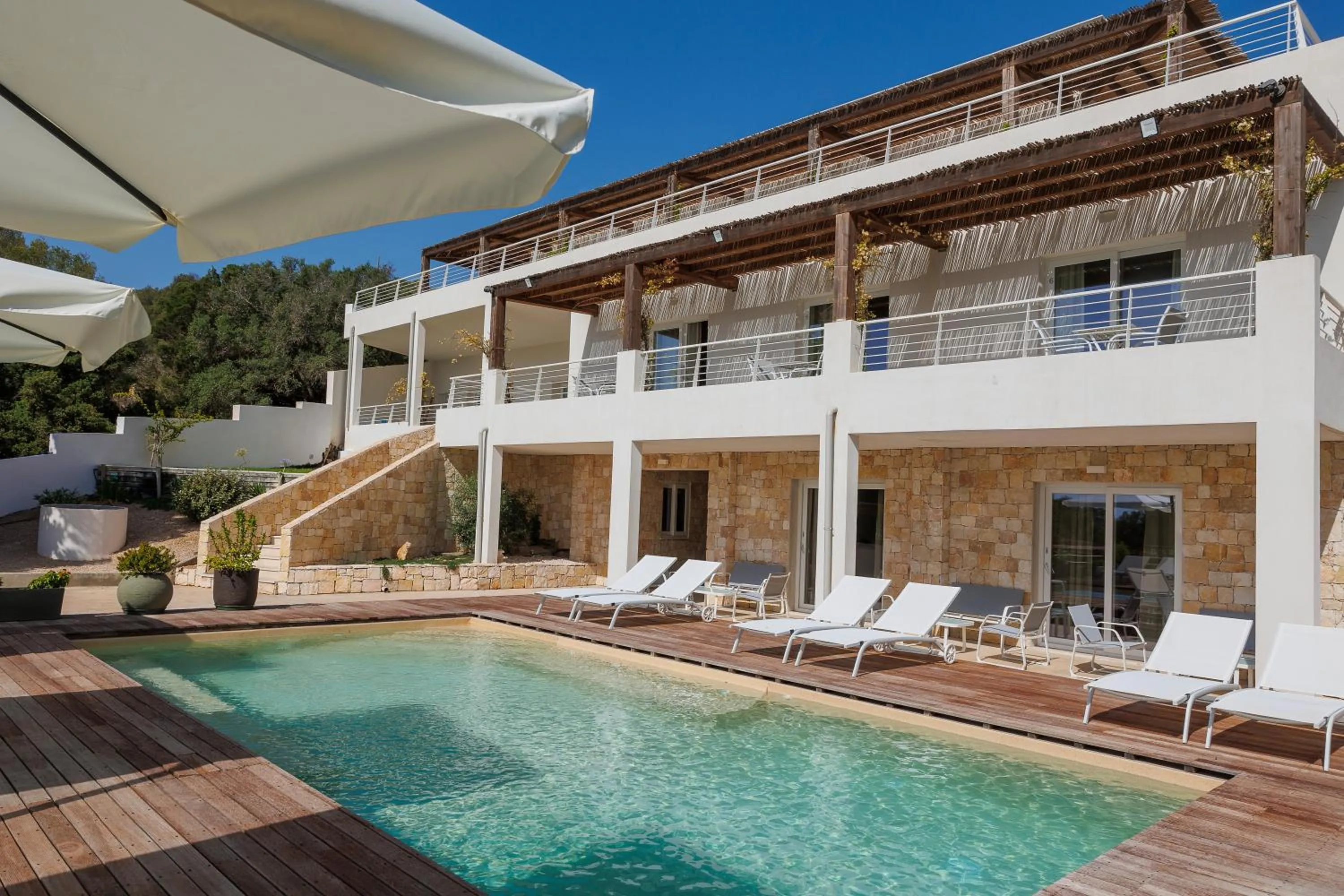 Property building in Mercury Beach Hotel