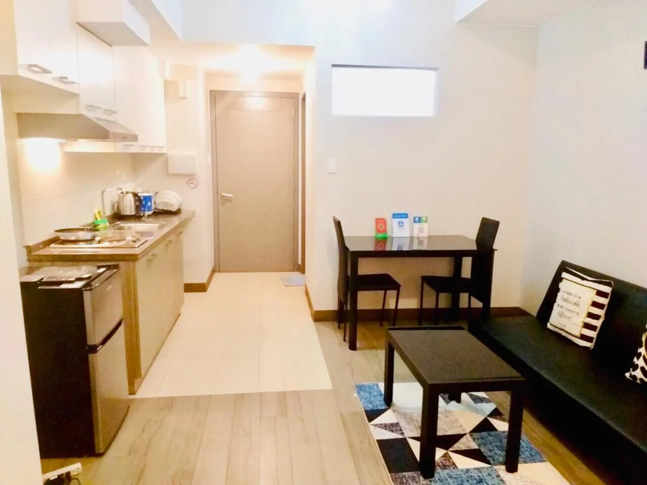 Kitchen or kitchenette in The Sentinel Residences