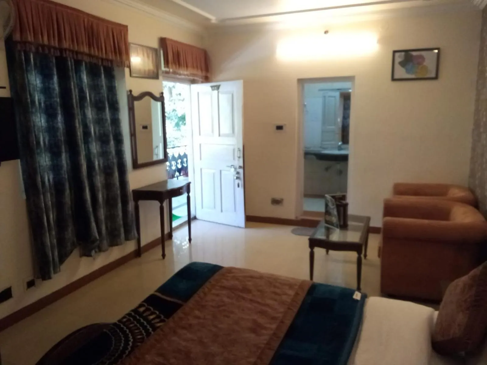 room service in Hotel Aroma Nainital In house parking