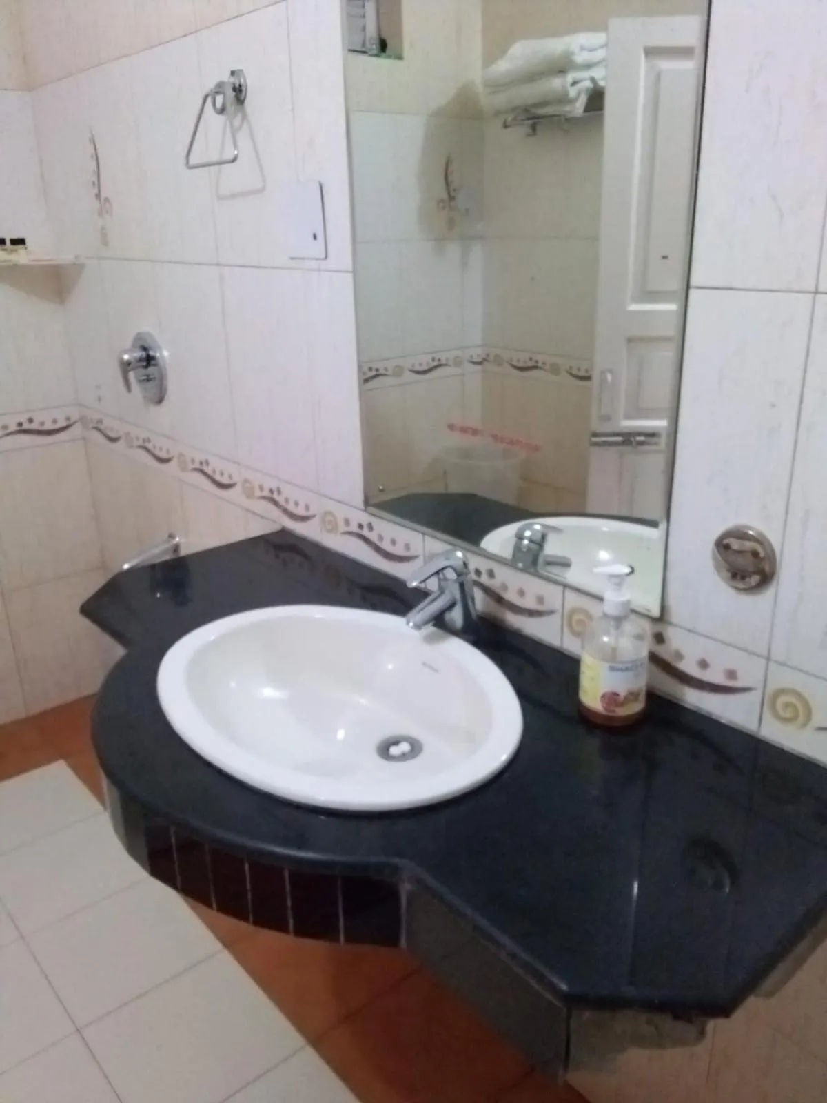 Bathroom in Hotel Aroma Nainital In house parking