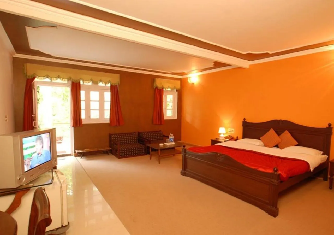 TV and multimedia, Bed in Hotel Aroma Nainital In house parking