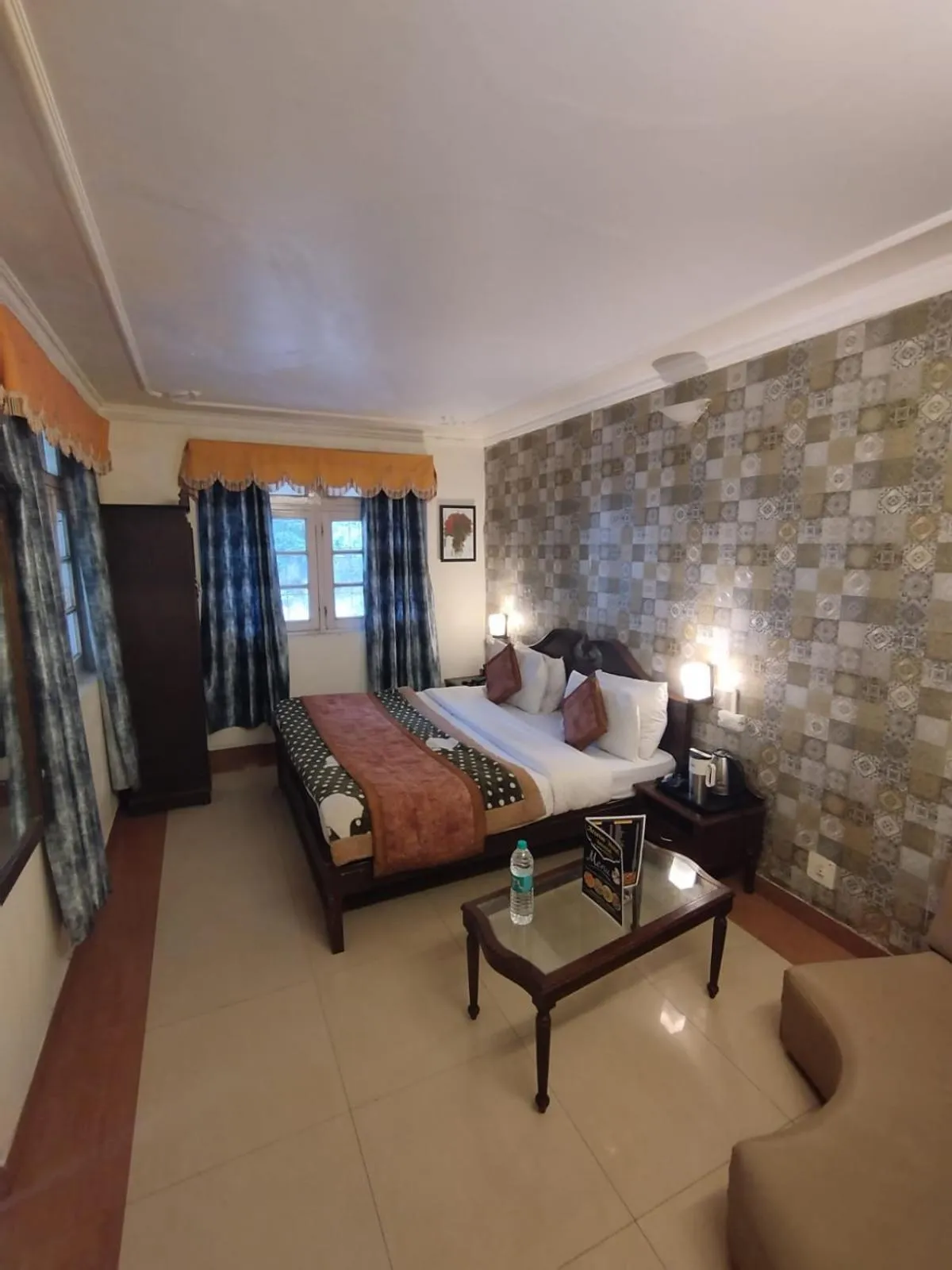 Bed in Hotel Aroma Nainital In house parking