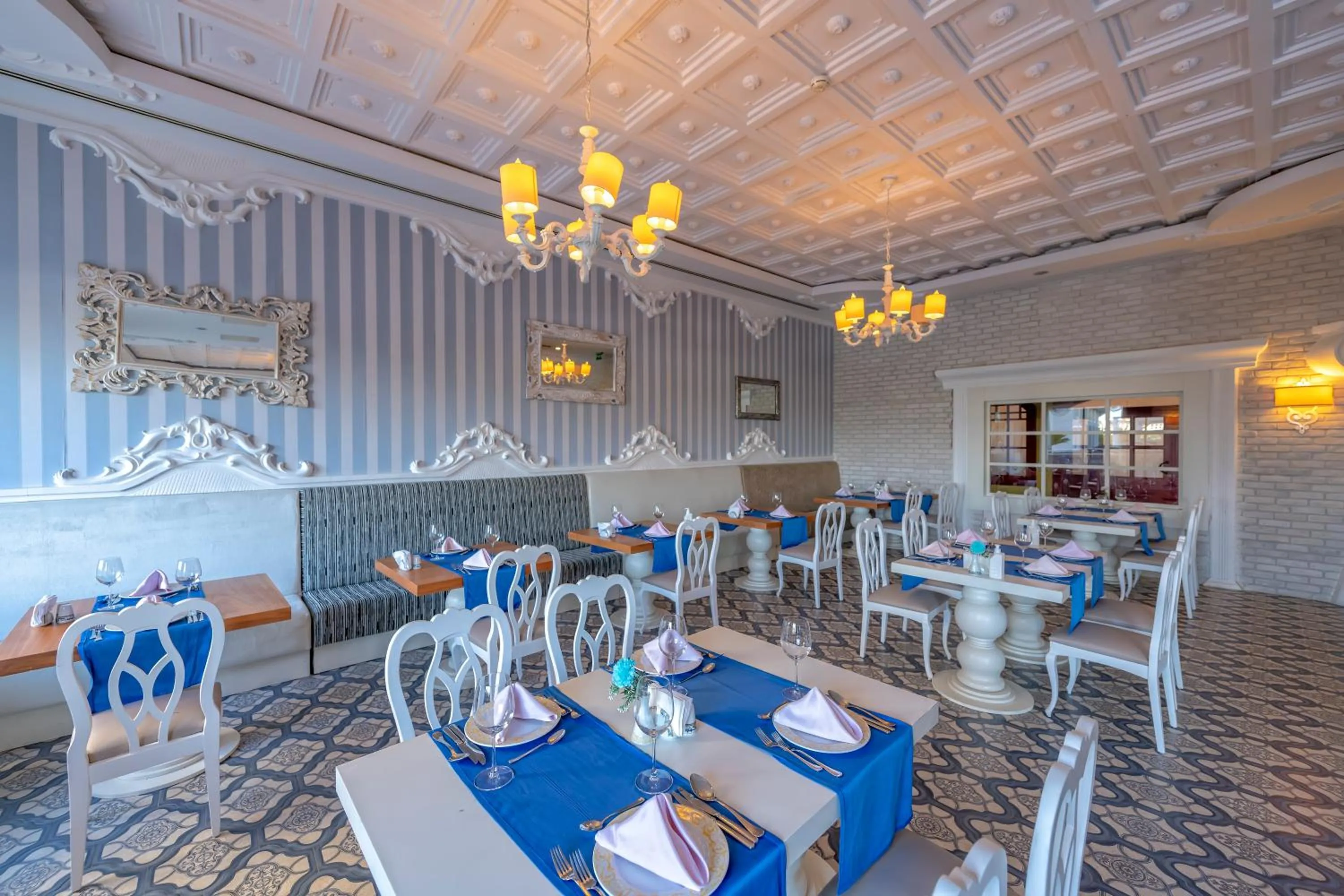 Restaurant/places to eat in LRS Hotels Lake River Side Hotel & Spa - Ultra All Inclusive