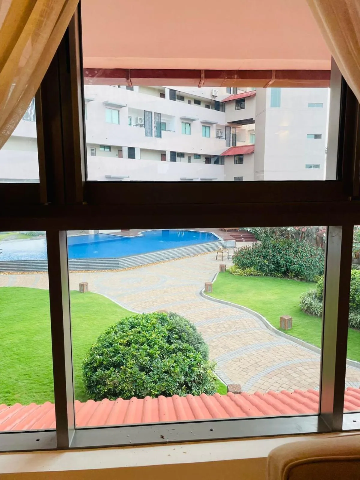 Garden view in Oceanfront Galle by ICC